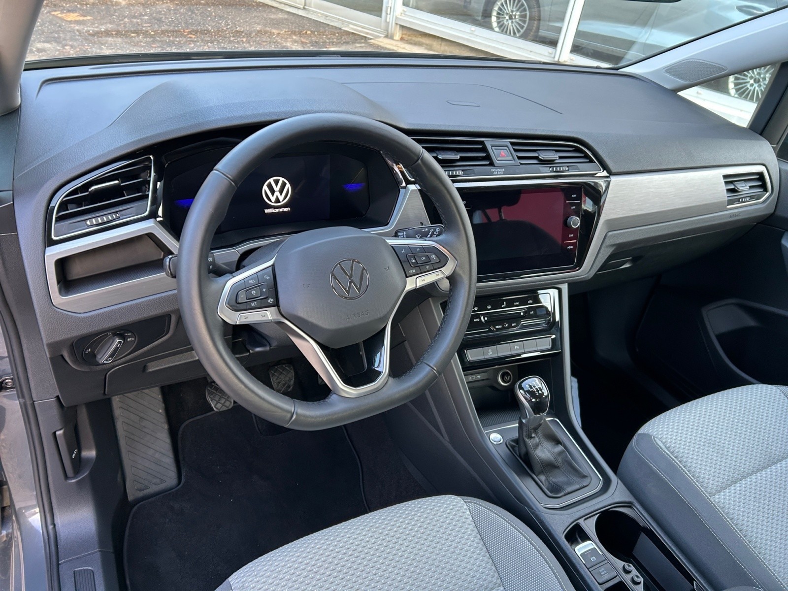 Volkswagen - Touran 1.5 TSI ACT OPF Comfortline