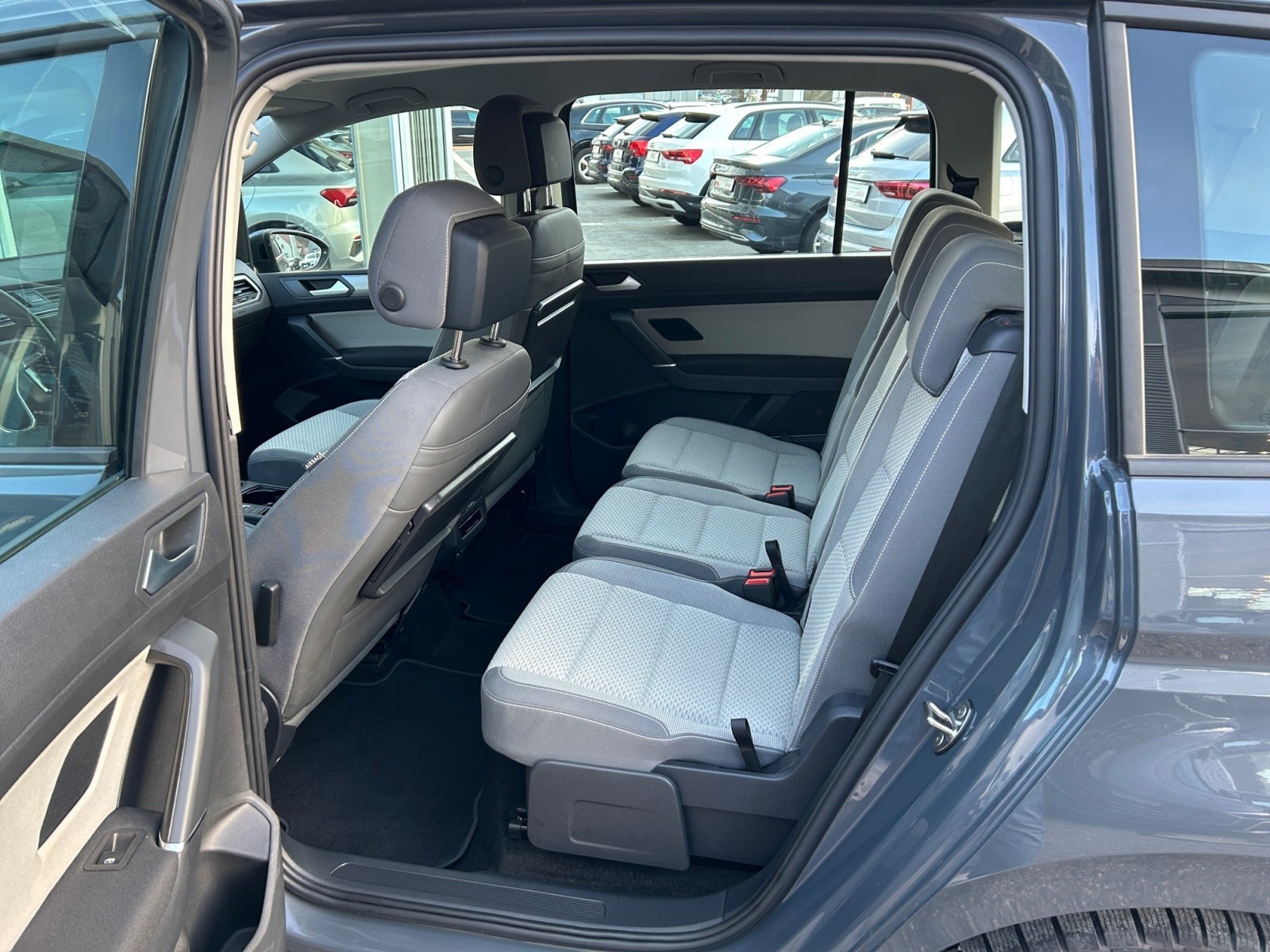 Volkswagen - Touran 1.5 TSI ACT OPF Comfortline