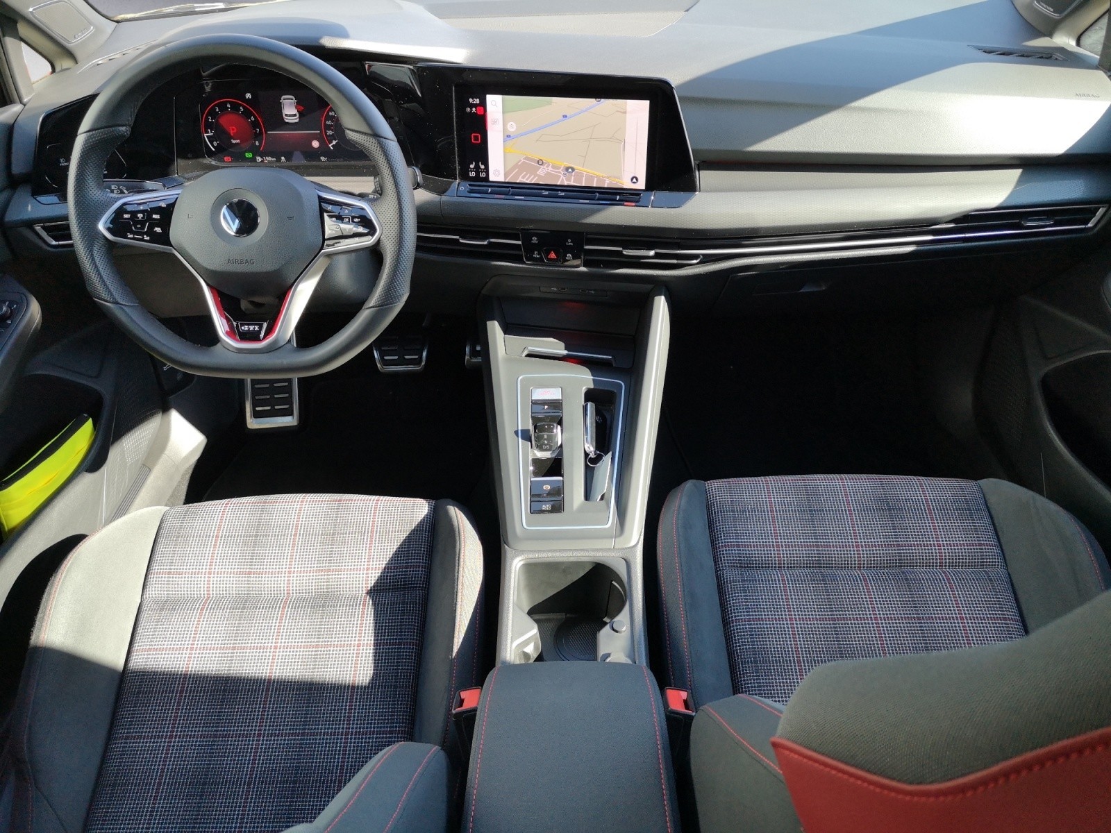 Volkswagen - Golf GTI 2.0 TSI