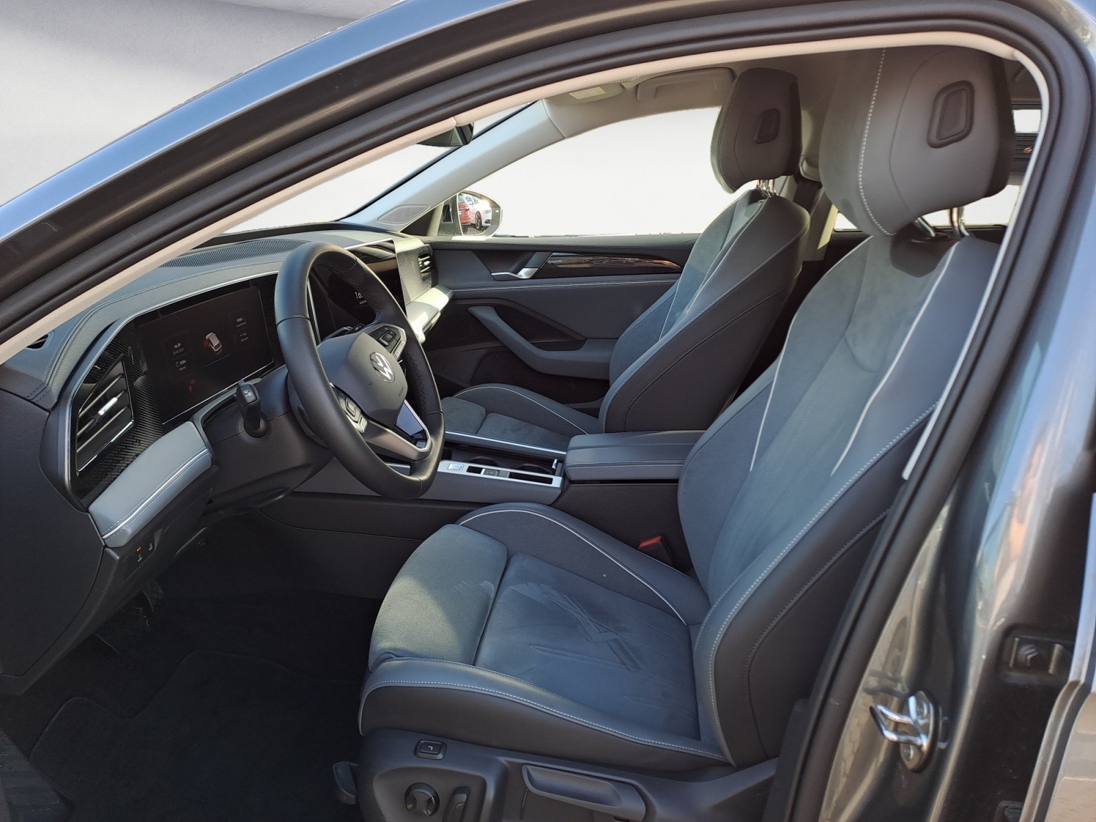 Volkswagen - Passat Variant 1.5 e-Hybrid OPF DSG Business