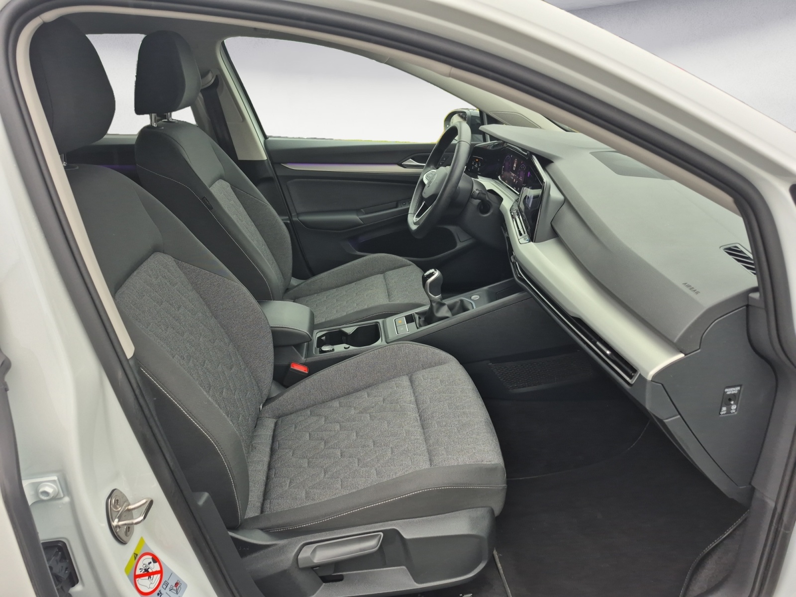 Volkswagen - Golf 1.0 TSI OPF Life