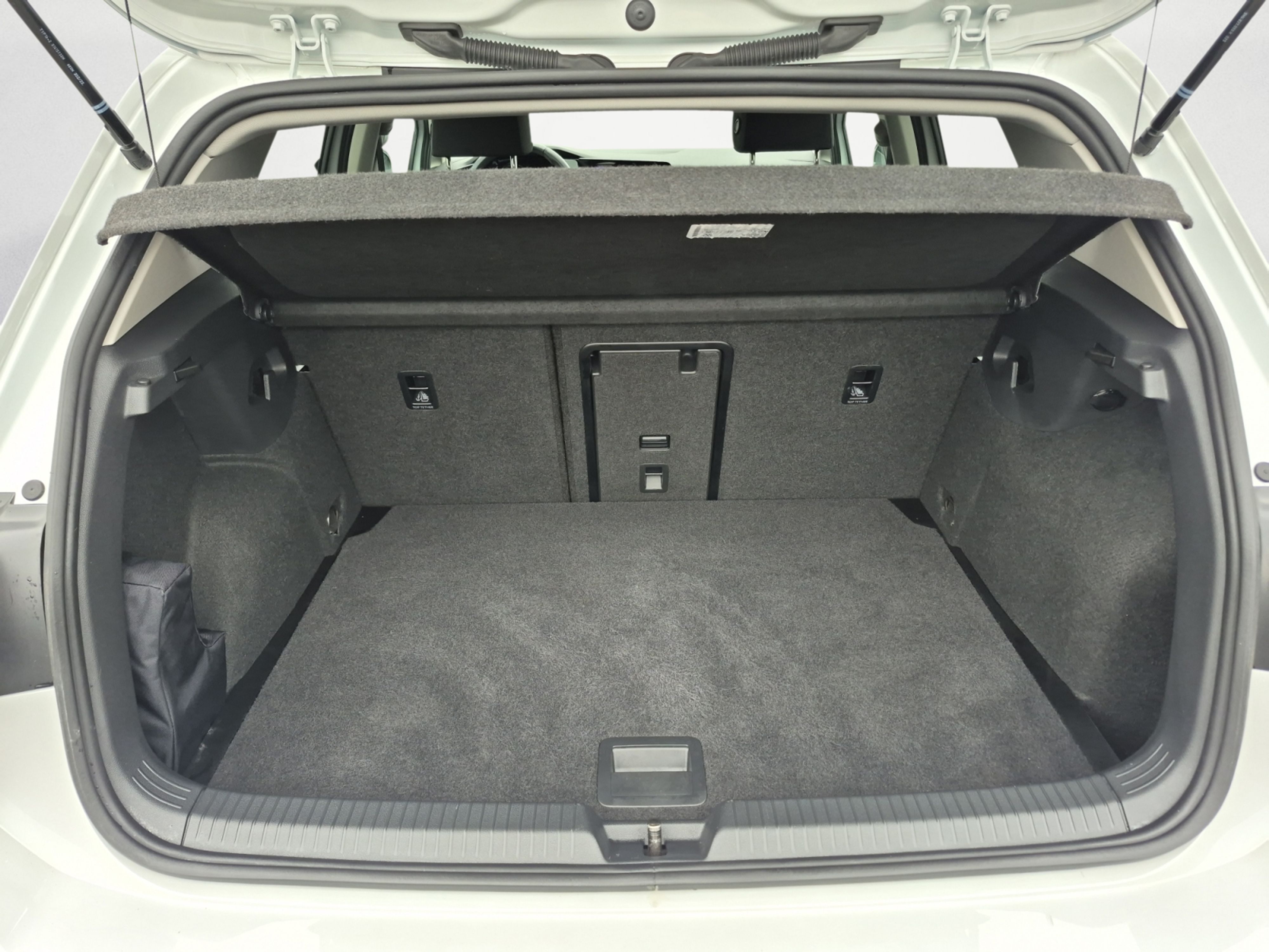 Volkswagen - Golf 1.0 TSI OPF Life