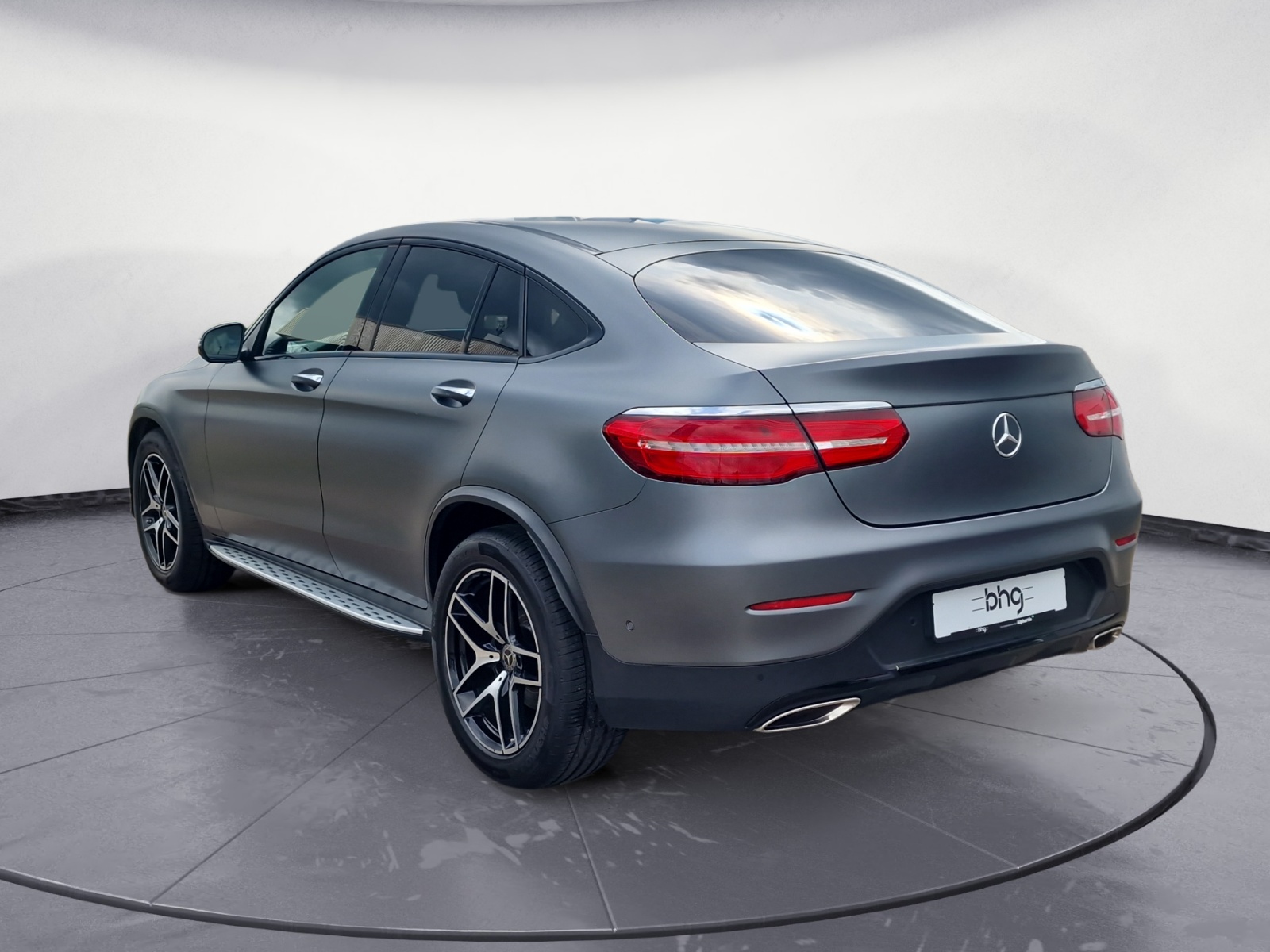 Mercedes-Benz - GLC 300 COUPE Leder AMG Optik