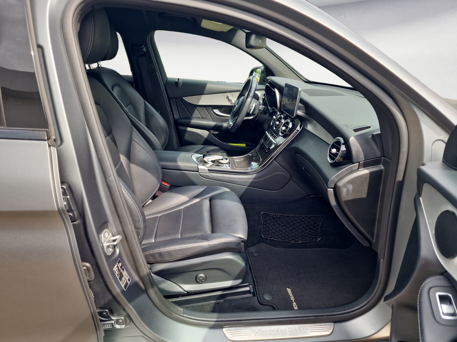 Mercedes-Benz - GLC 300 COUPE Leder AMG Optik