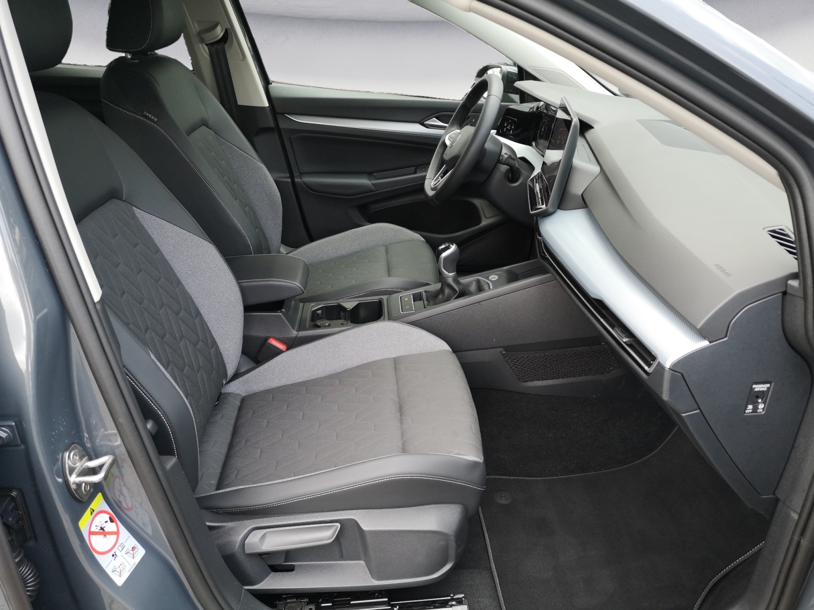 Volkswagen - Golf 1.5 TSI Life