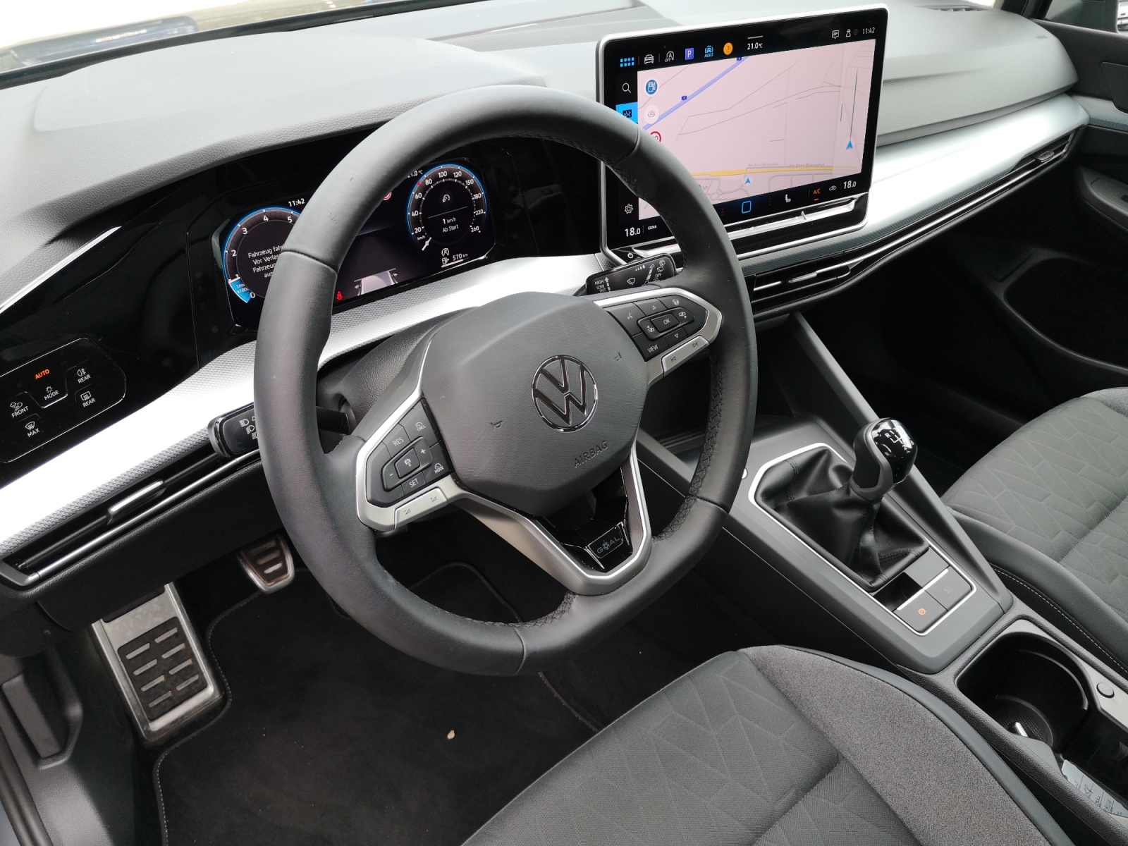 Volkswagen - Golf 1.5 TSI Life