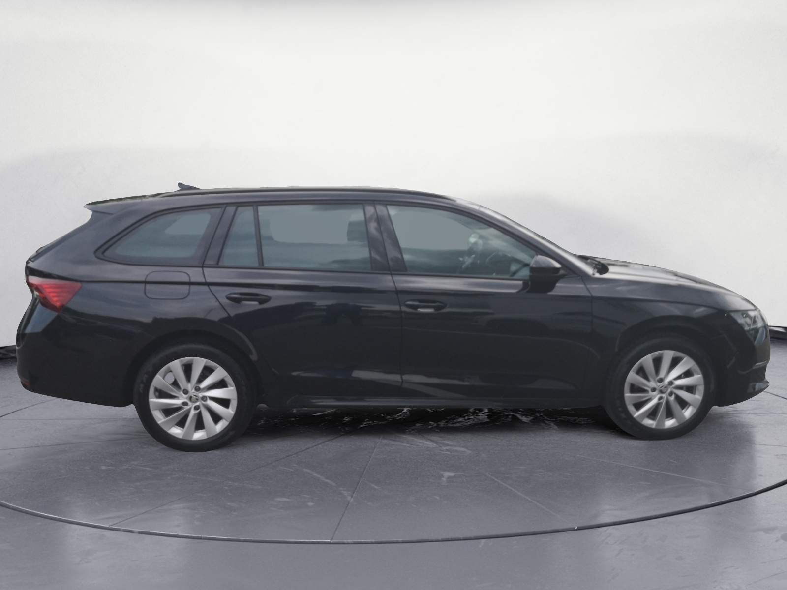 Skoda - Octavia Combi Selection 1.5 TSI mHEV DSG