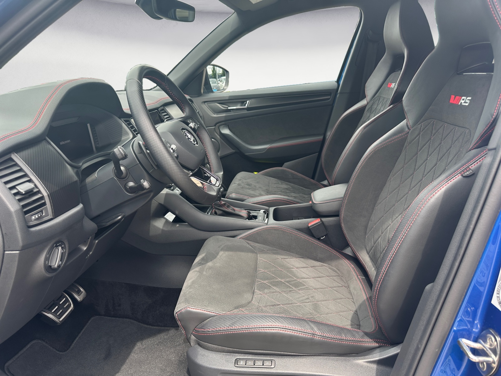 Skoda - Kodiaq 2.0 TSI 4x4 DSG RS