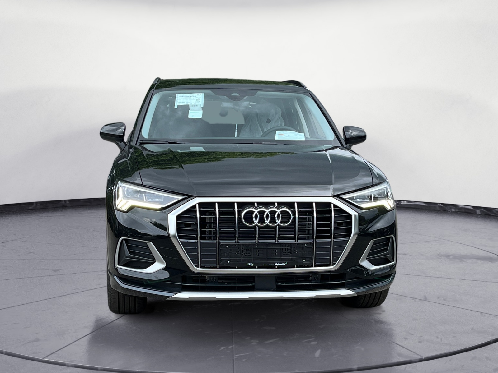 Audi - Q3 advanced