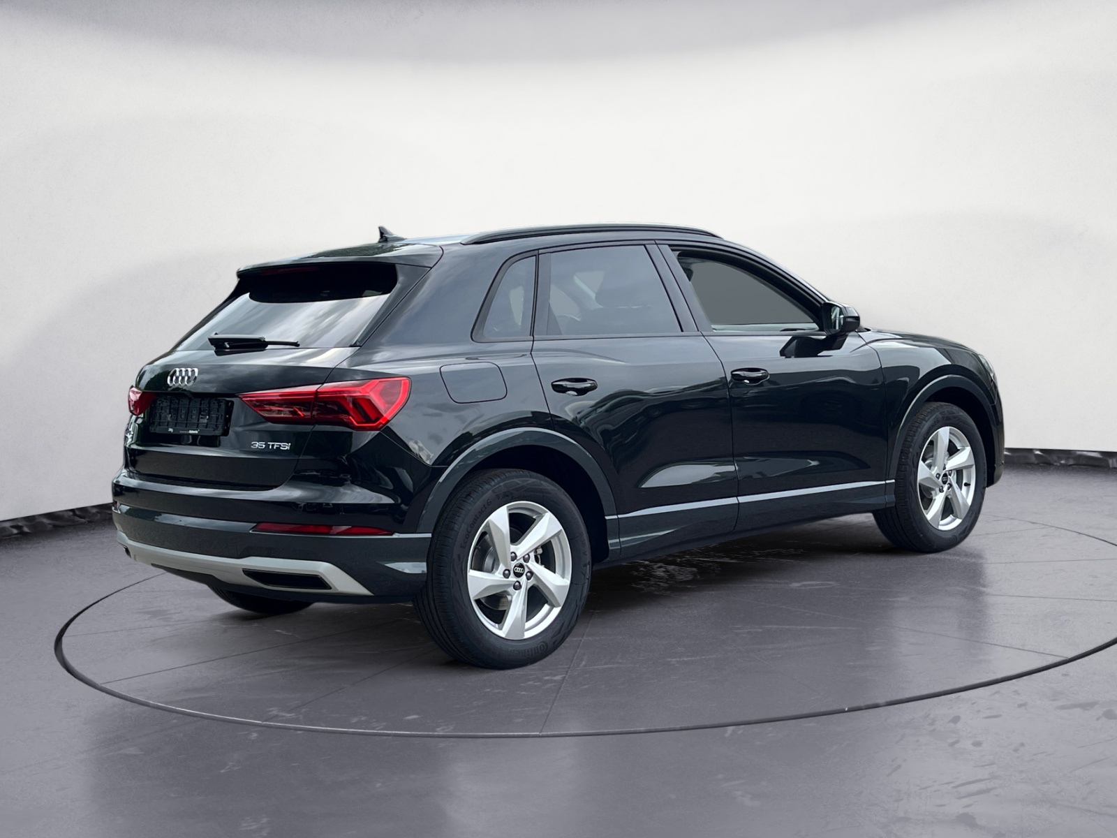 Audi - Q3 advanced