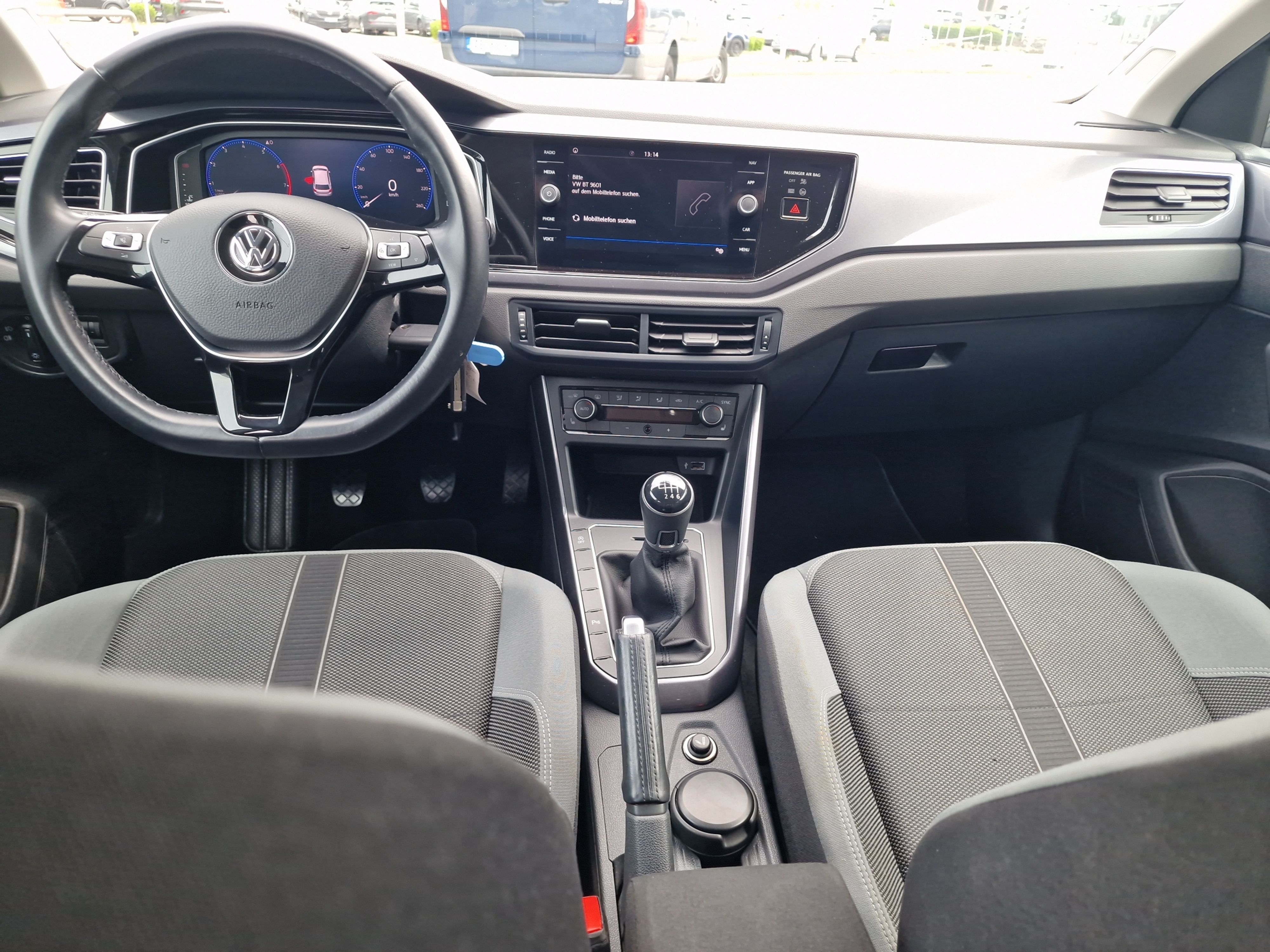 Volkswagen - Polo 1.0 TSI OPF Highline