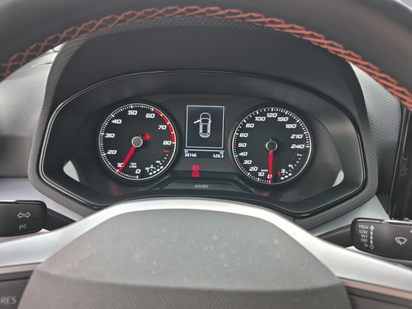 Seat - Arona 1.0 TSI OPF FR