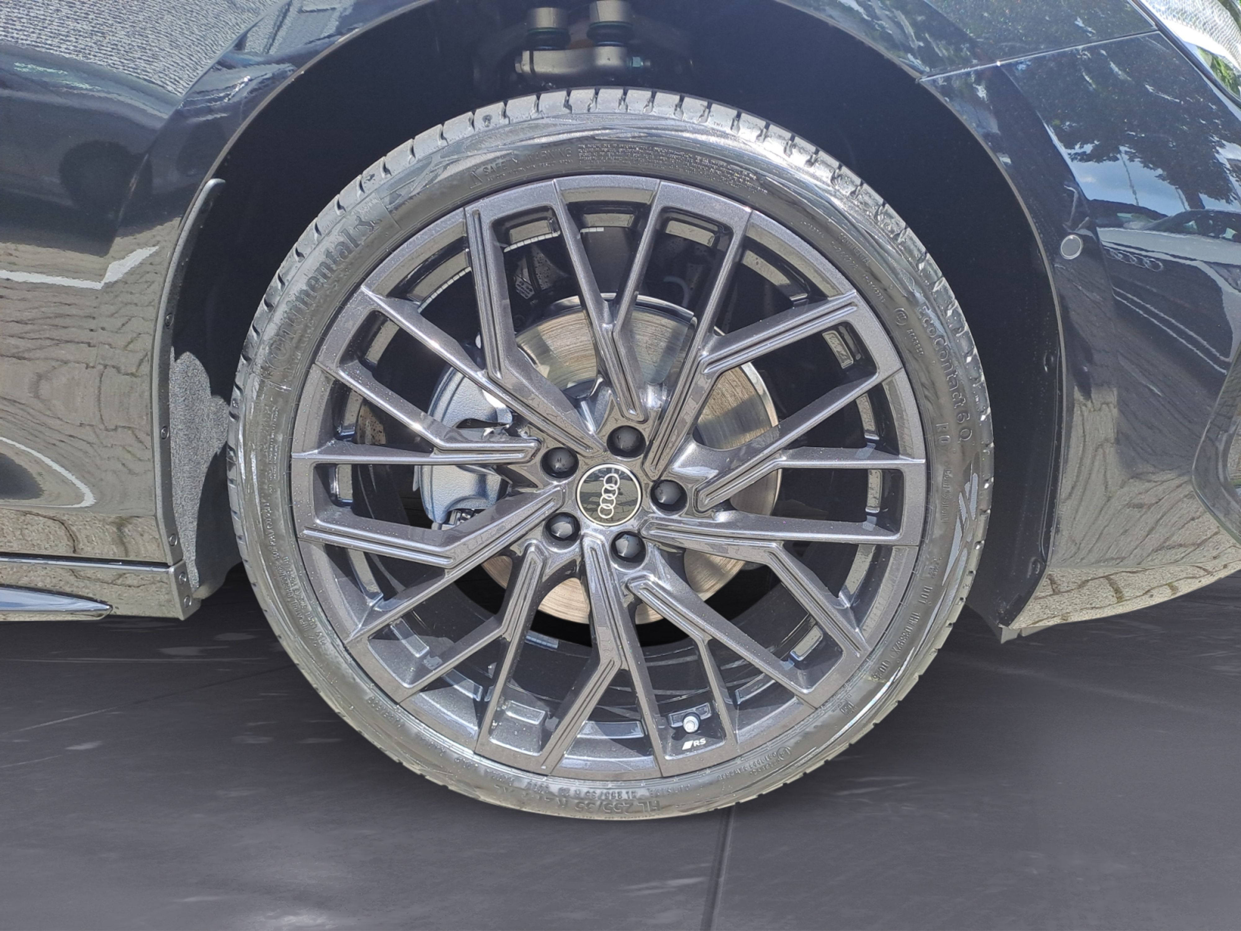 Audi - A6 Avant TFSI S tronic