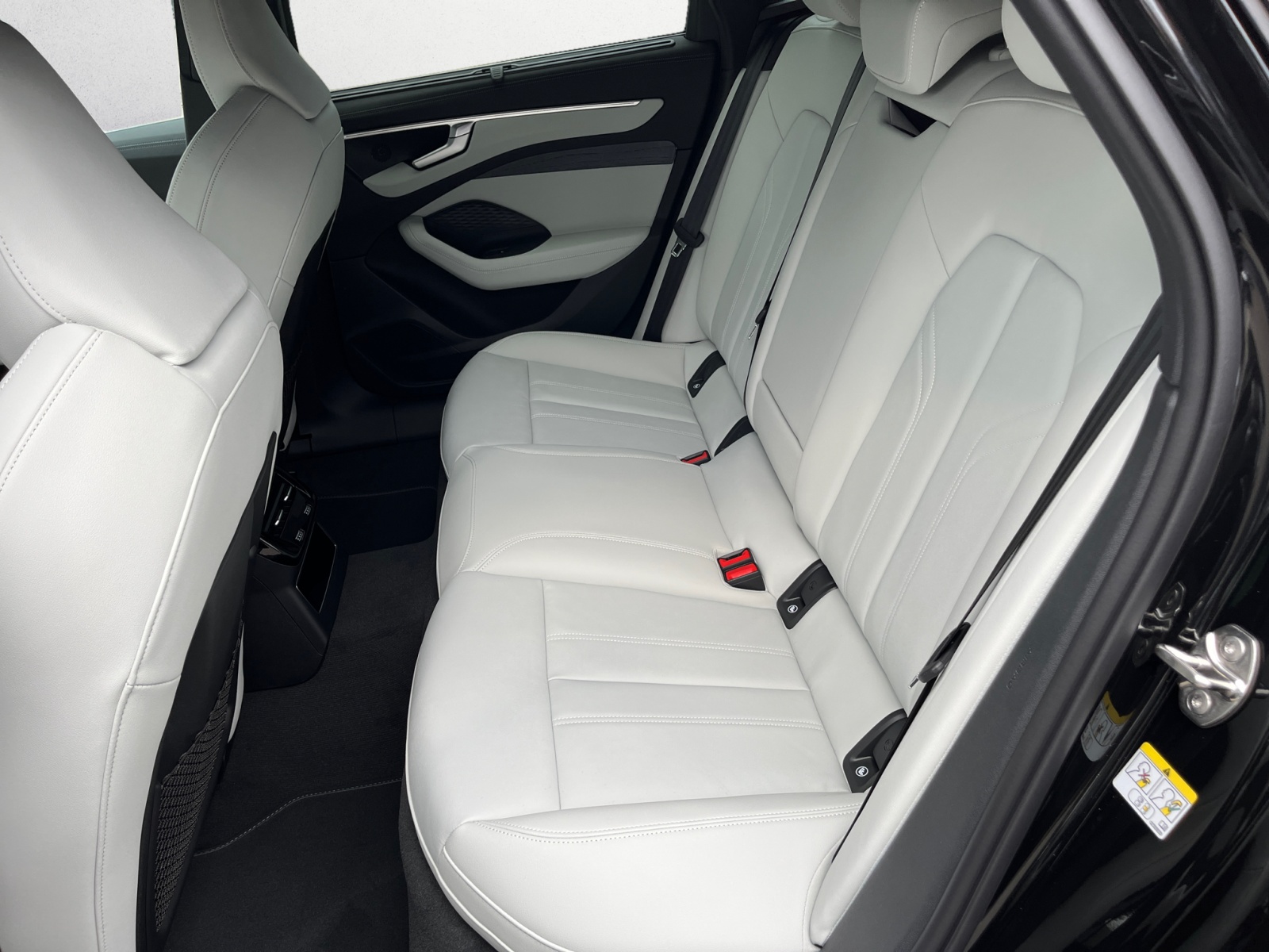 Audi - A6 Avant