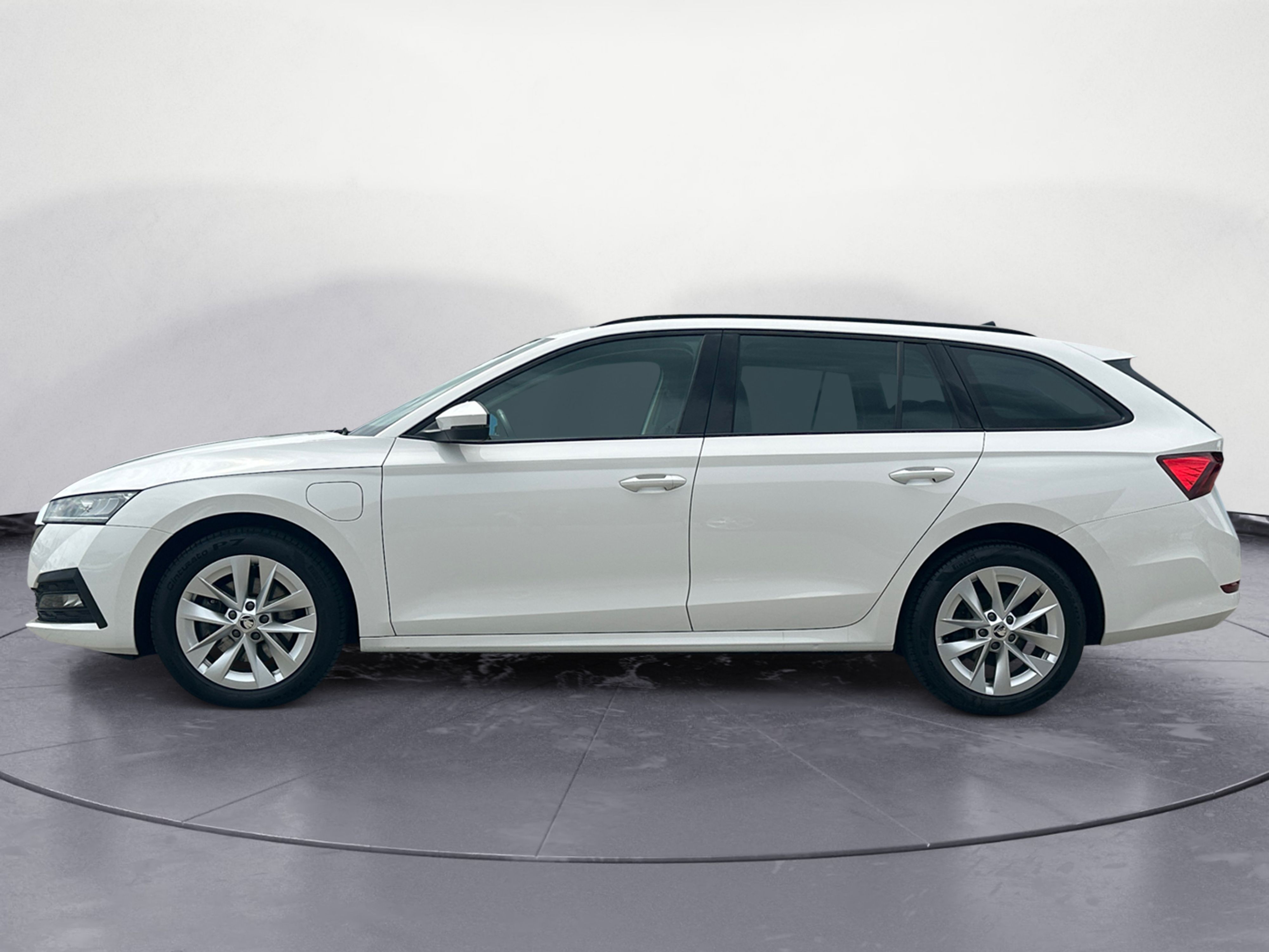 Skoda - Octavia Combi 1.5 TSI e-TEC DSG Ambition
