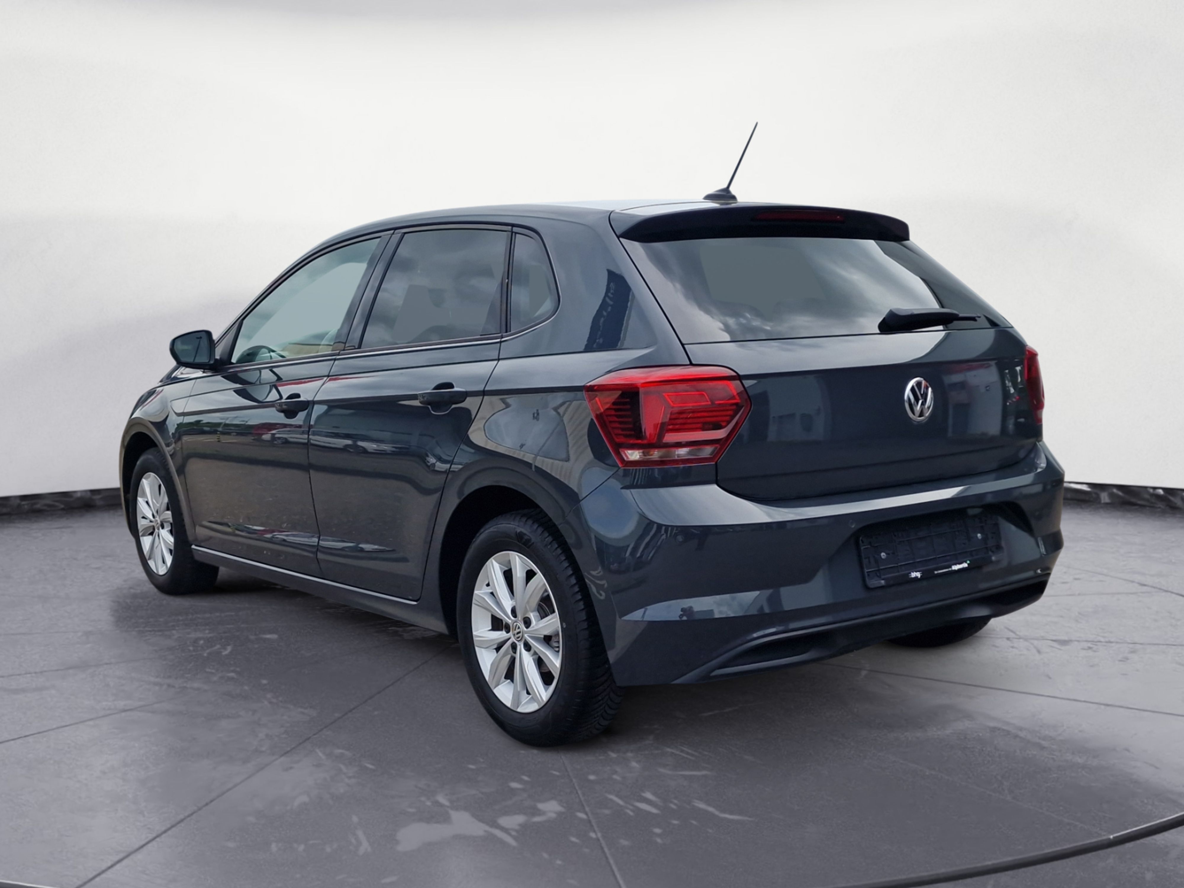 Volkswagen - Polo 1.0 TSI OPF Highline