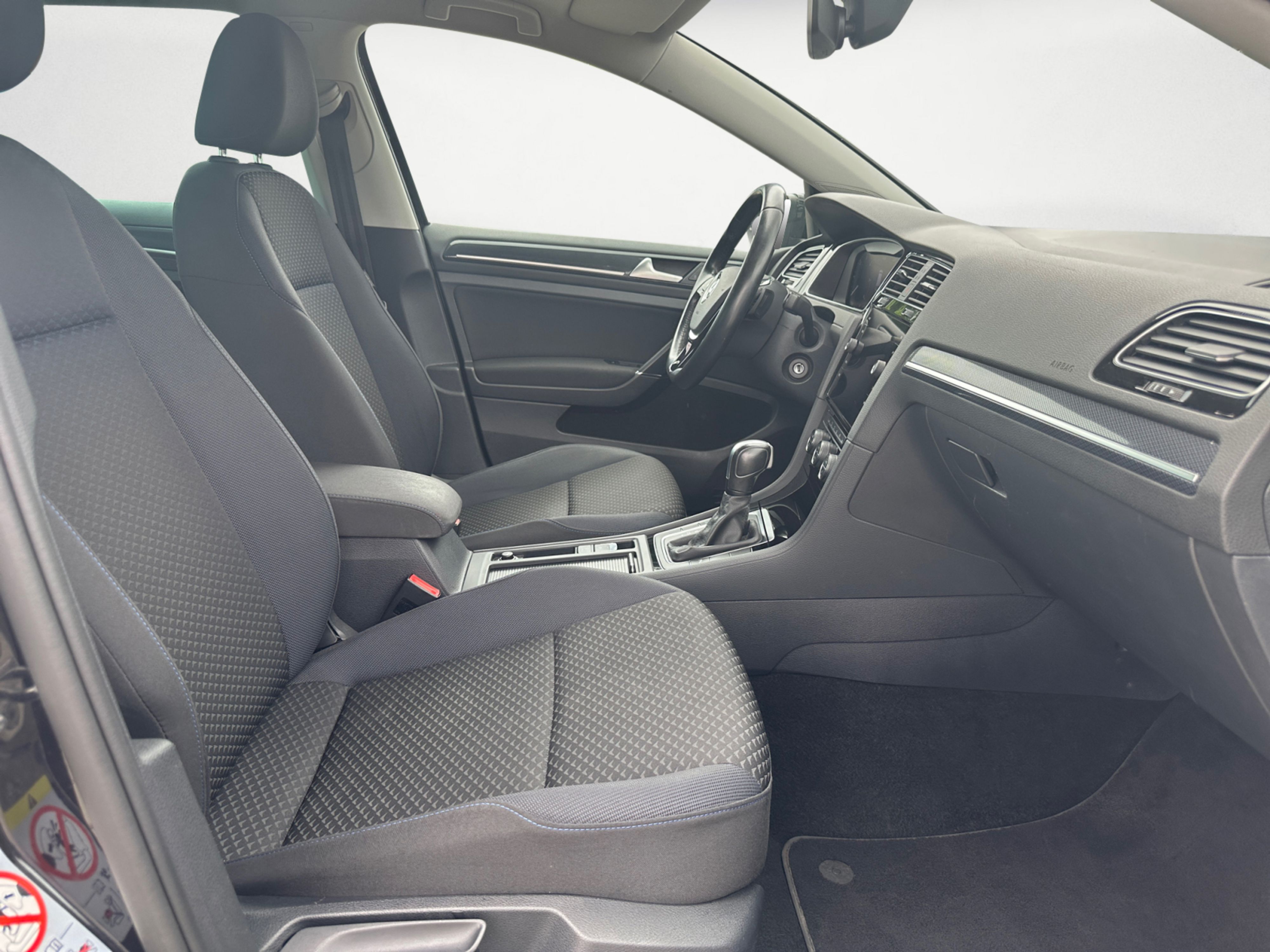 Volkswagen - Golf Variant 2.0 TDI SCR DSG United