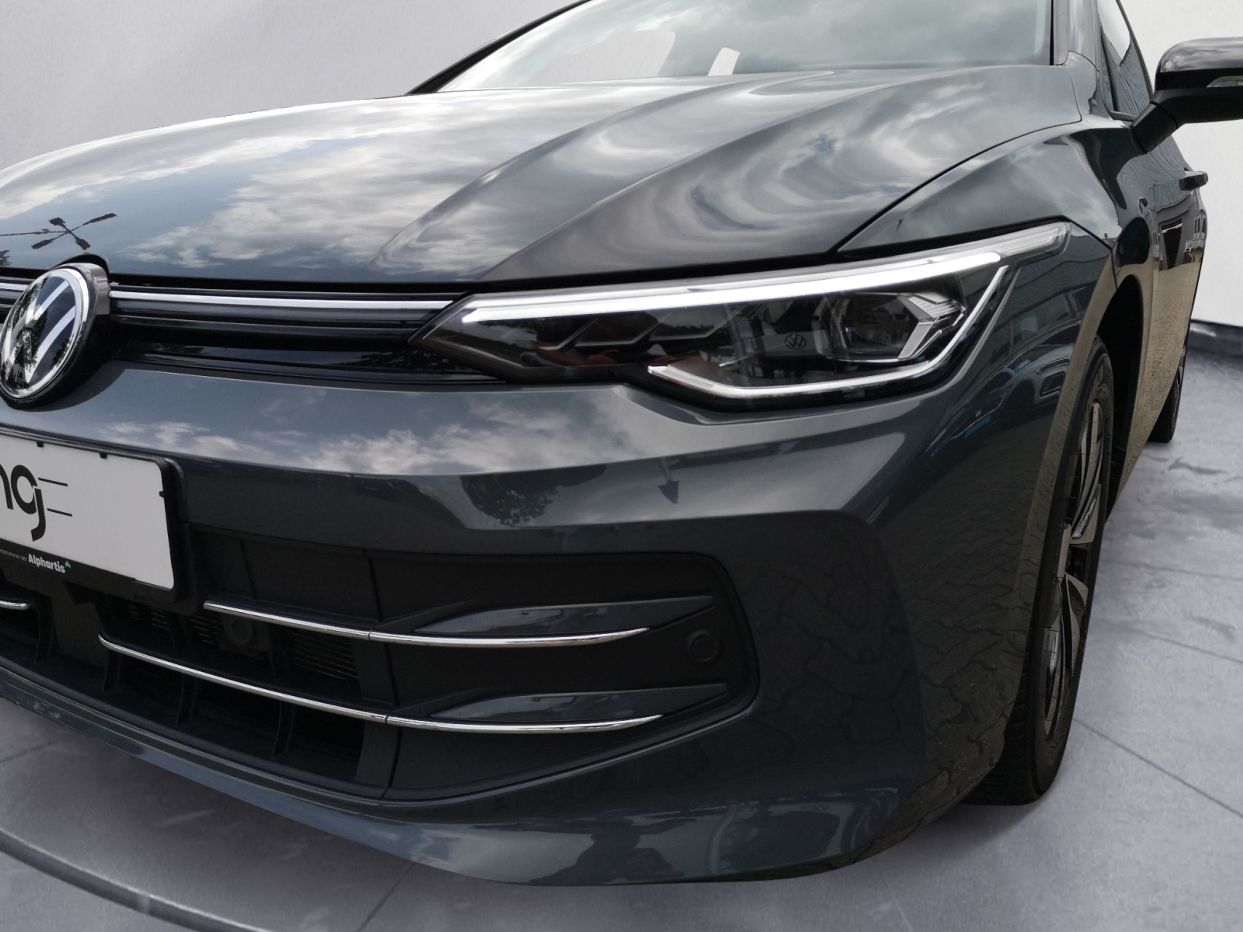 Volkswagen - Golf 1.5 TSI Life