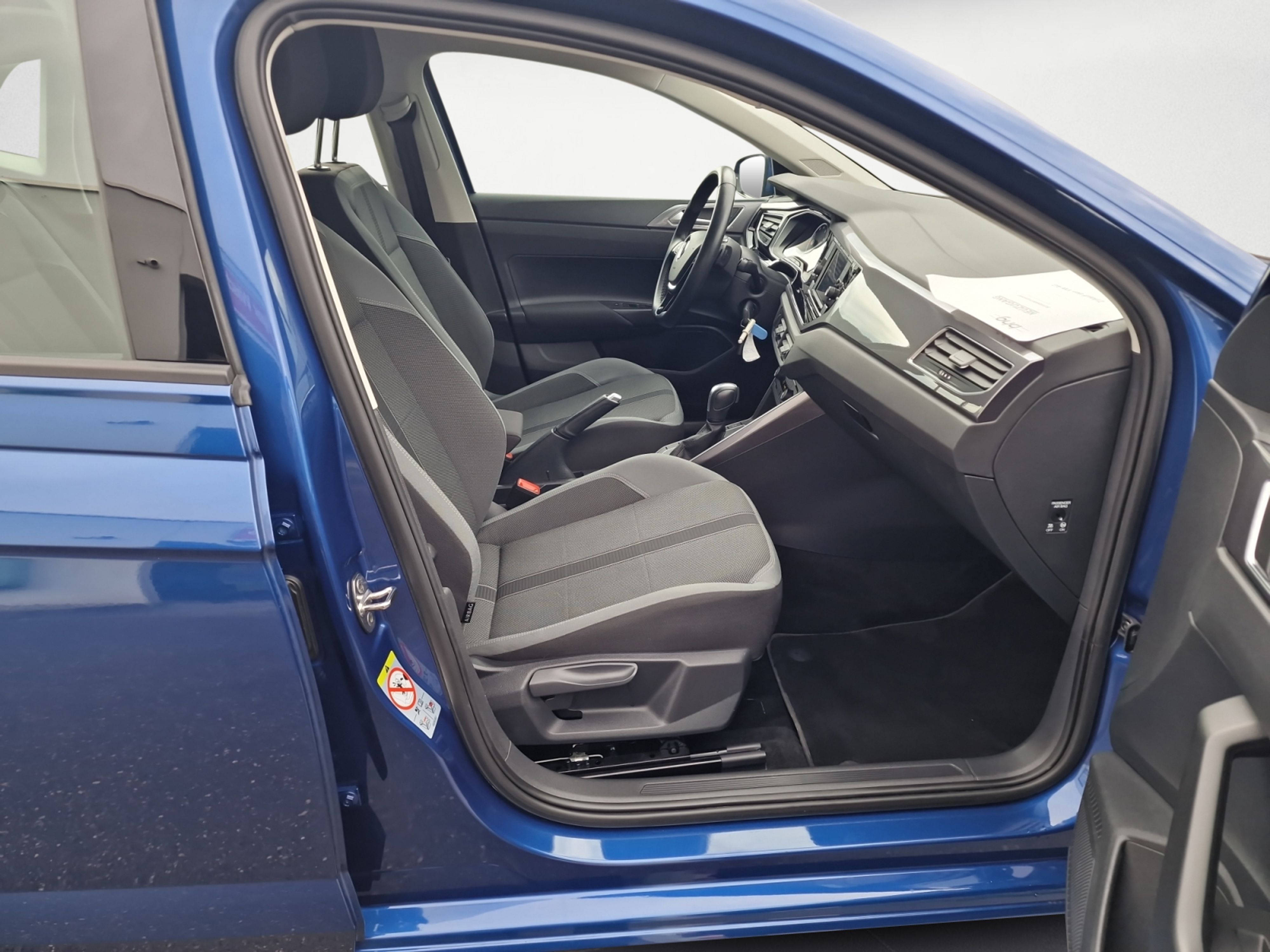 Volkswagen - Polo