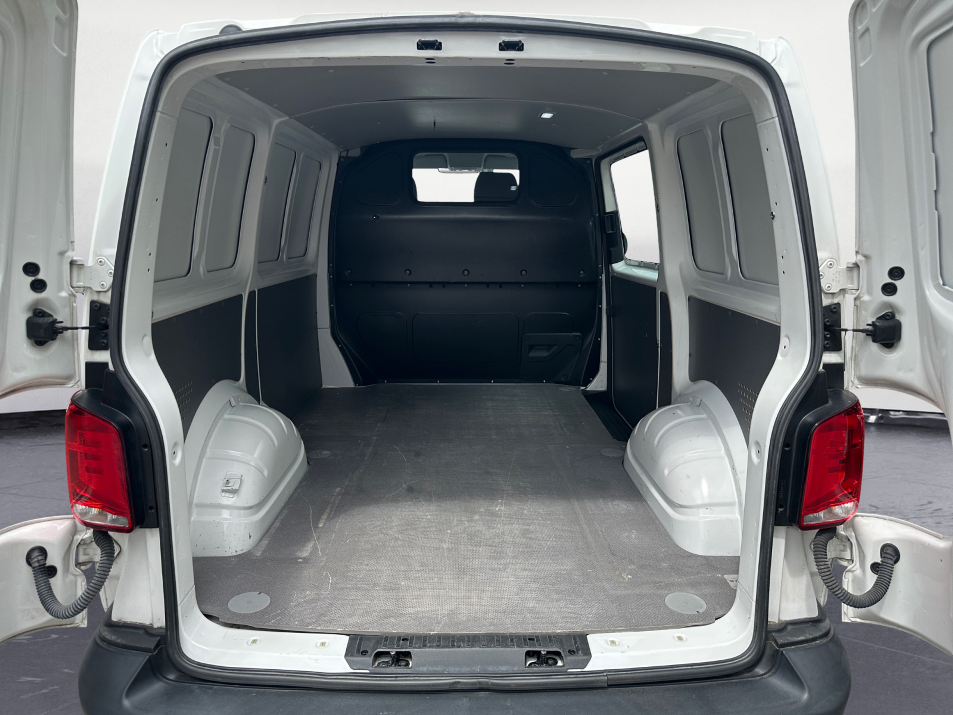 Volkswagen - T6 .1 Transporter Kurz Plus Trendline EcoProfi