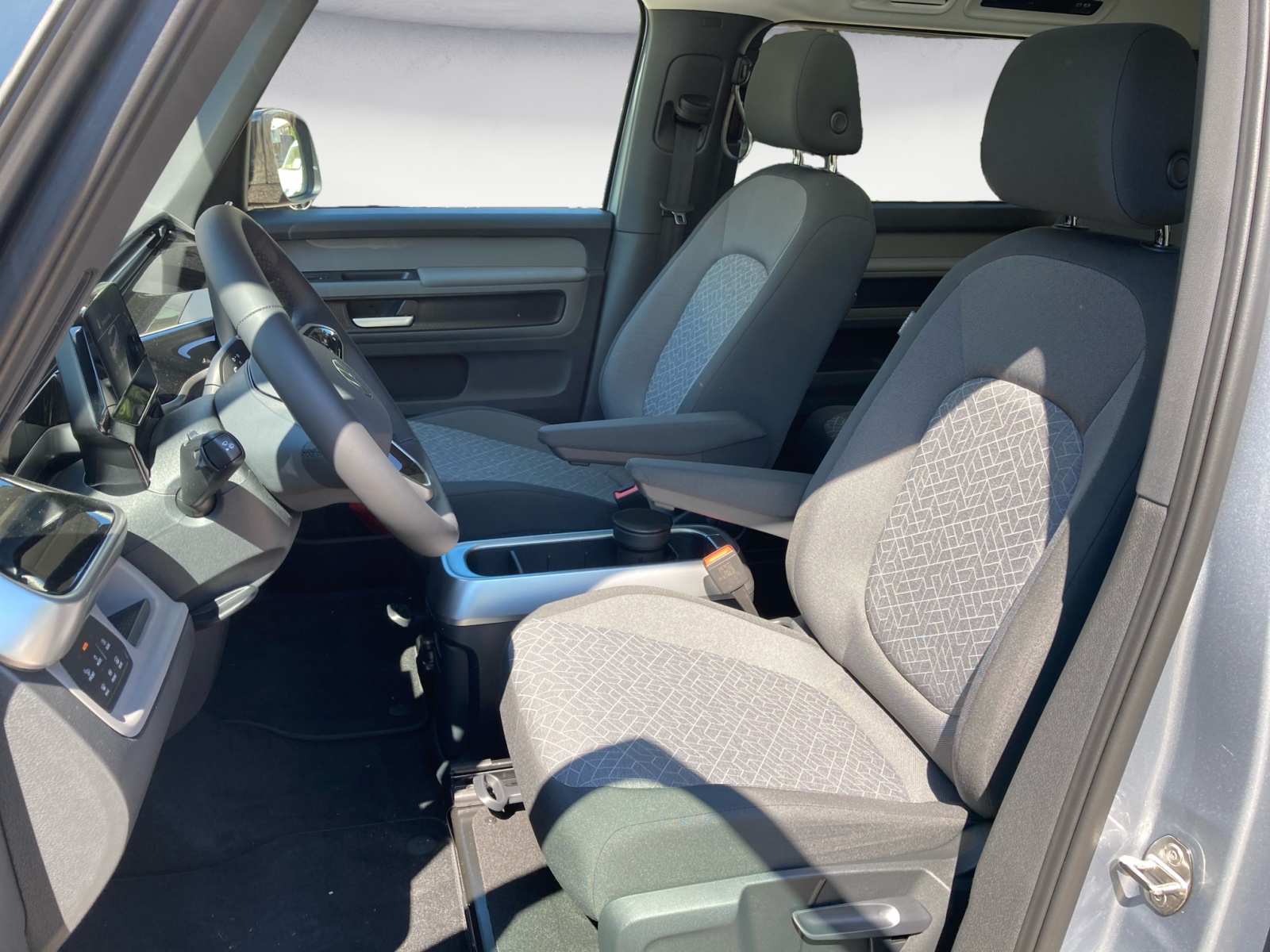 Volkswagen - ID. Buzz Pro langer Radstand   Heckantrieb 1-Gang-Automatik Radst. 3239 mm