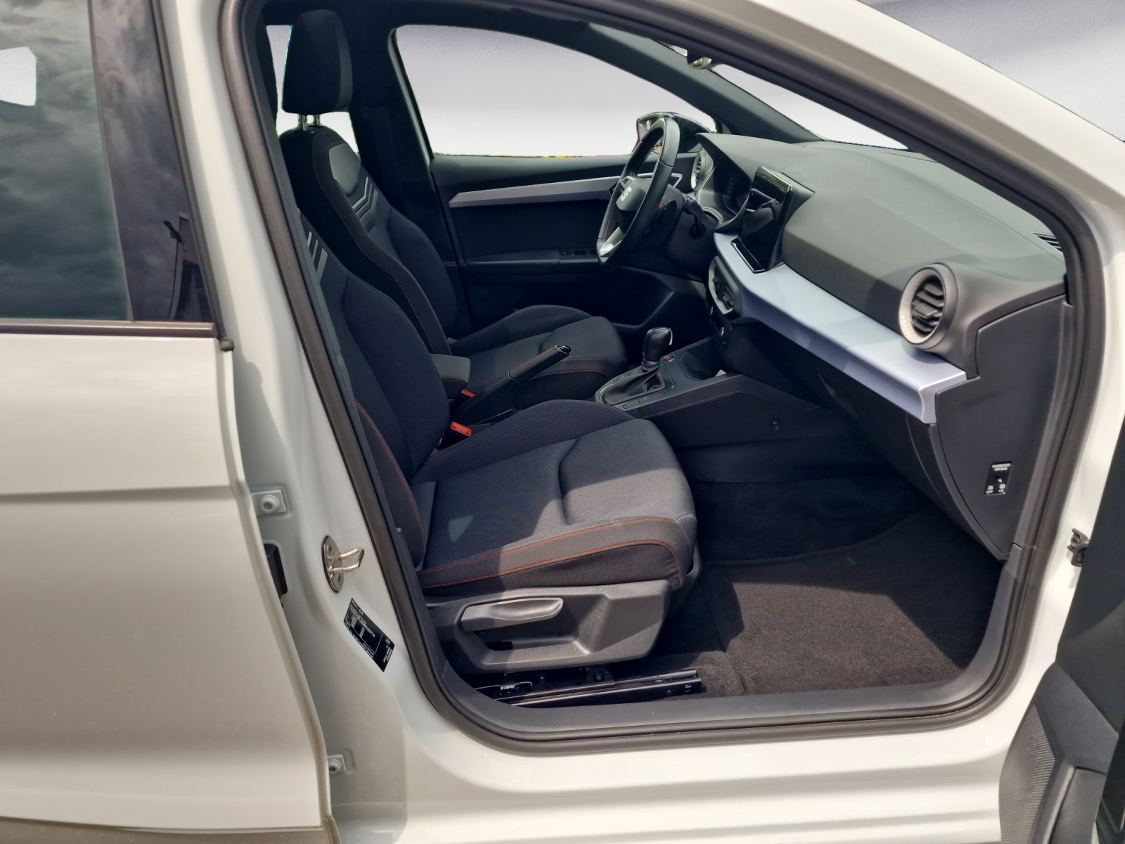 Seat - Ibiza 1.5 TSI S&S DSG FR
