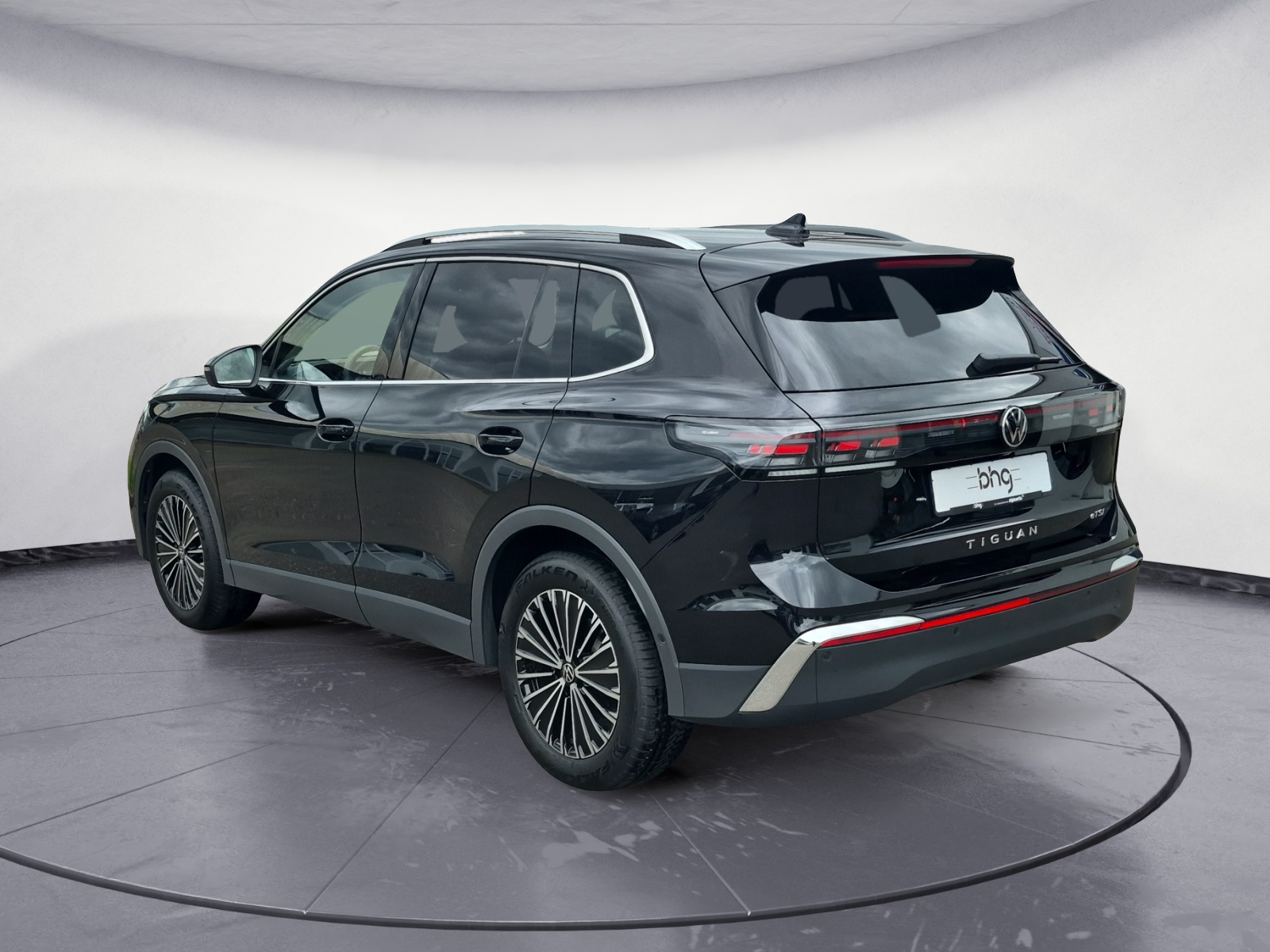 Volkswagen - Tiguan 1.5 eTSI OPF DSG Elegance