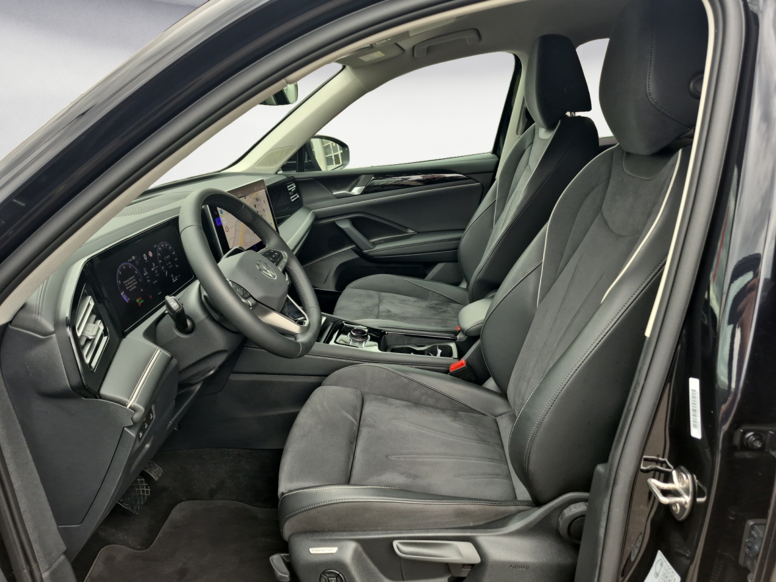 Volkswagen - Tiguan 1.5 eTSI OPF DSG Elegance