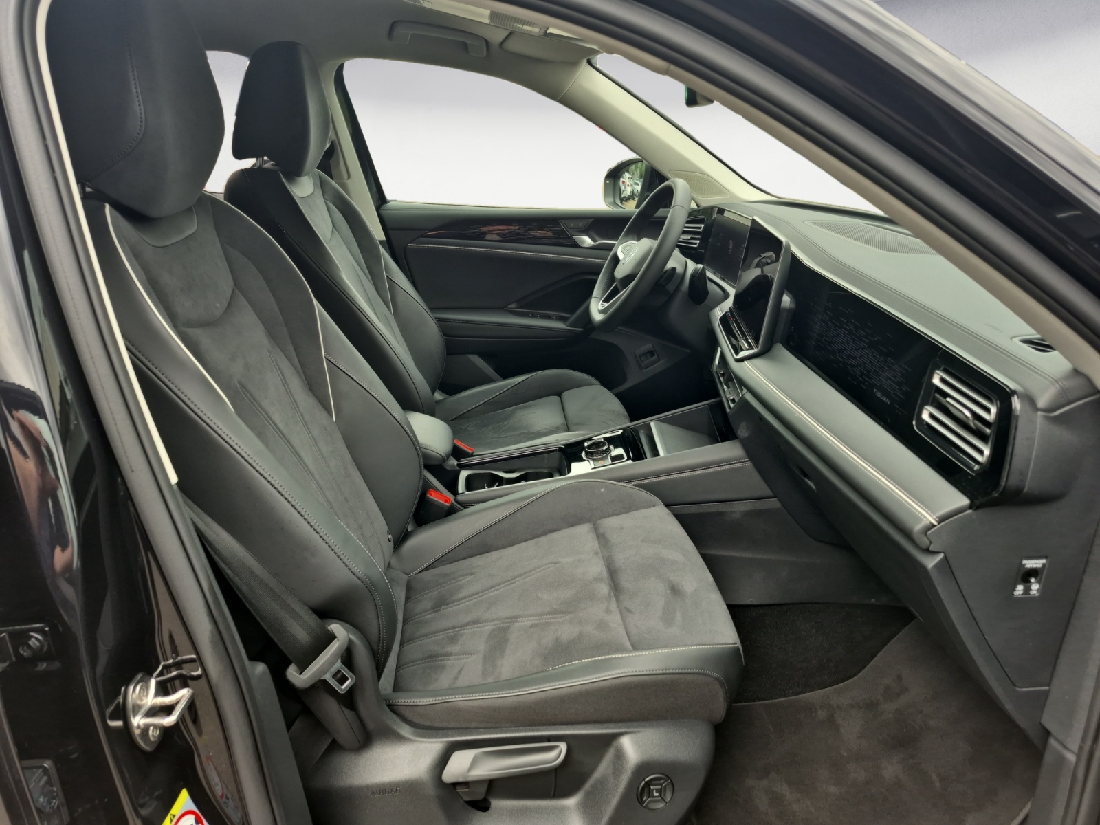 Volkswagen - Tiguan 1.5 eTSI OPF DSG Elegance