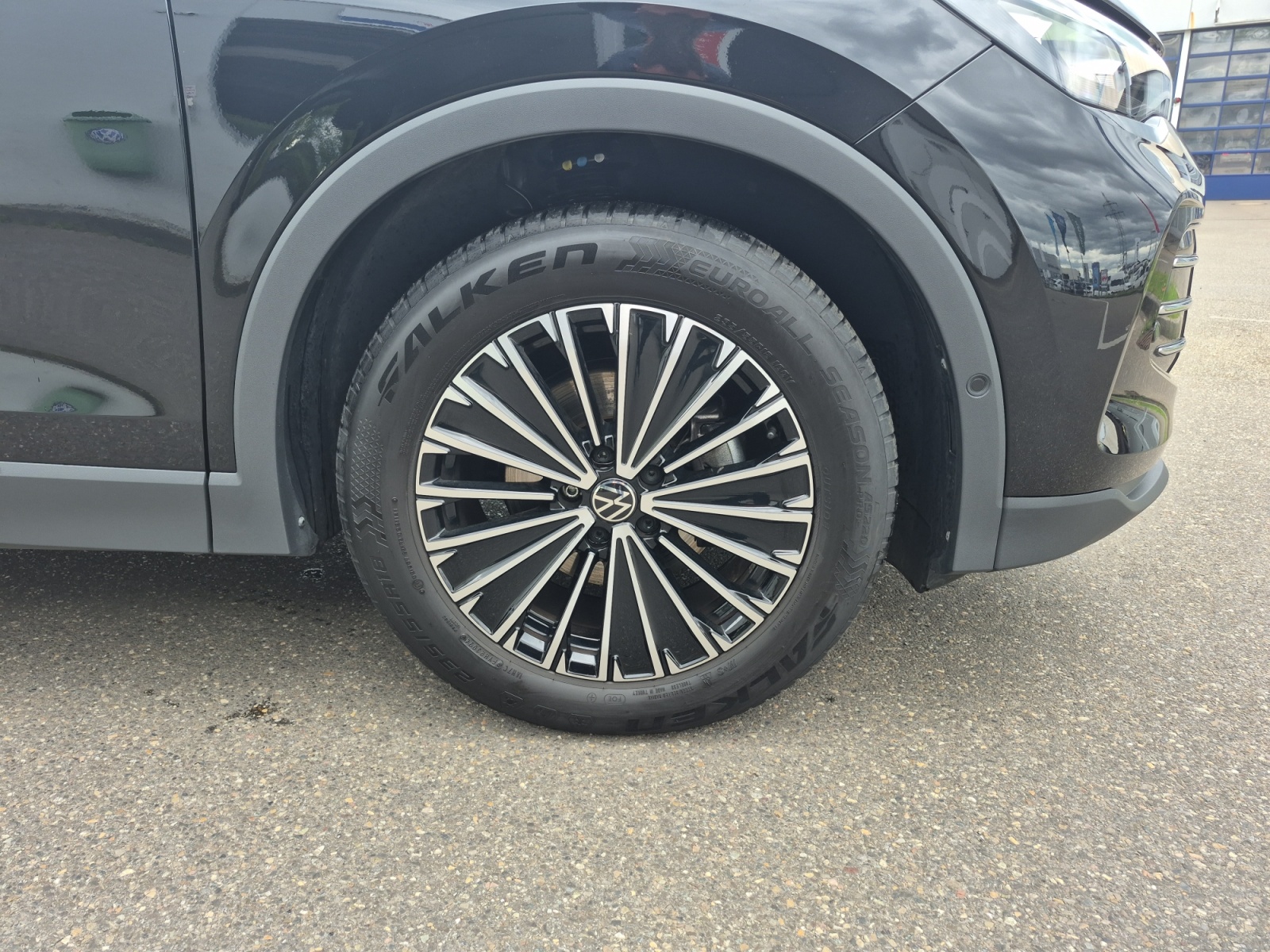 Volkswagen - Tiguan 1.5 eTSI OPF DSG Elegance