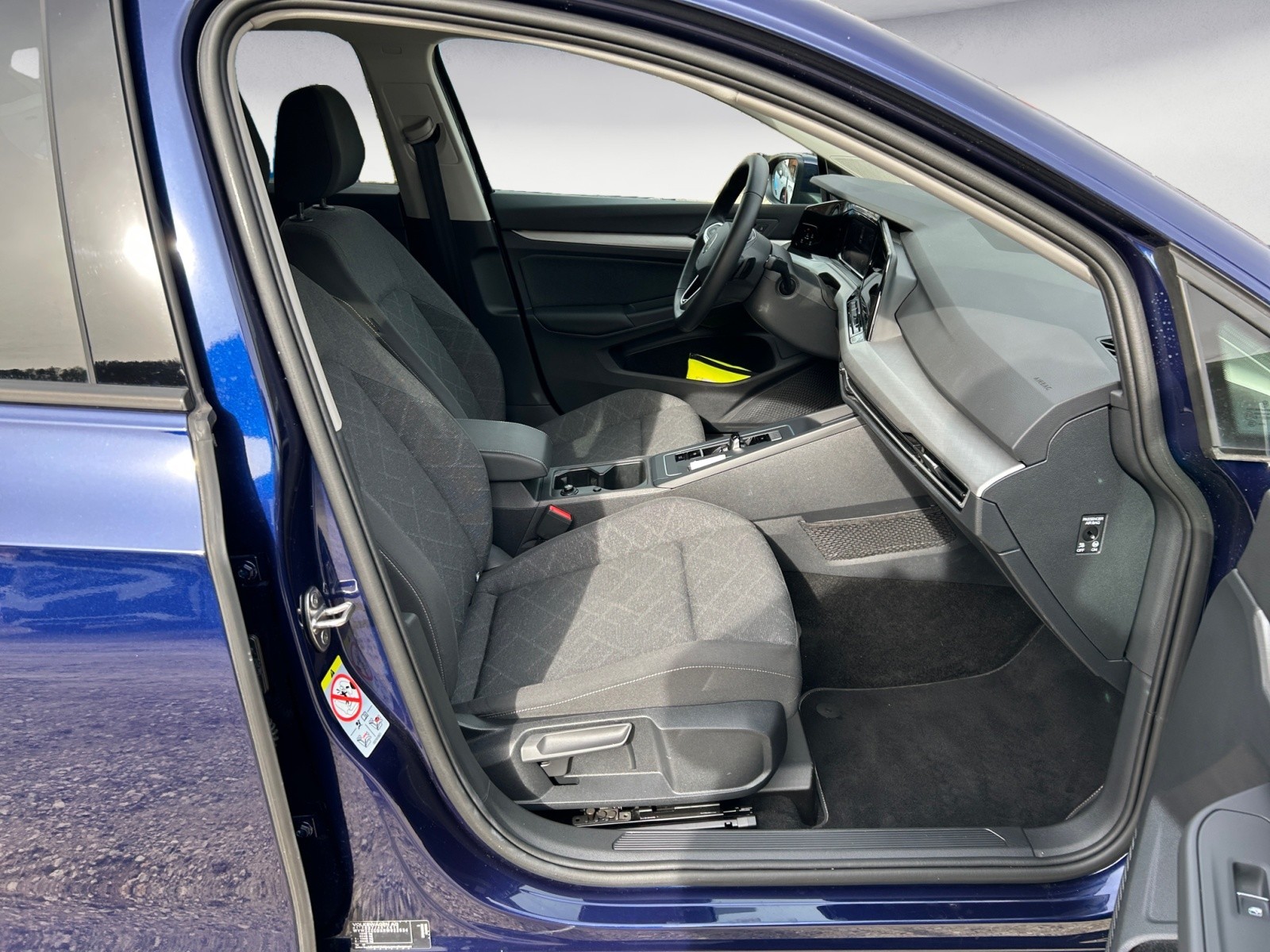 Volkswagen - Golf 1.5 eTSI OPF DSG Life