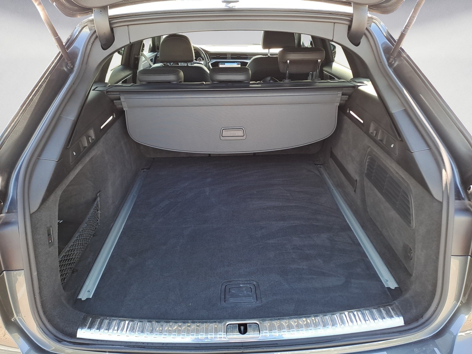 Audi - A6 Avant sport 50 TDI quattro 210(2
