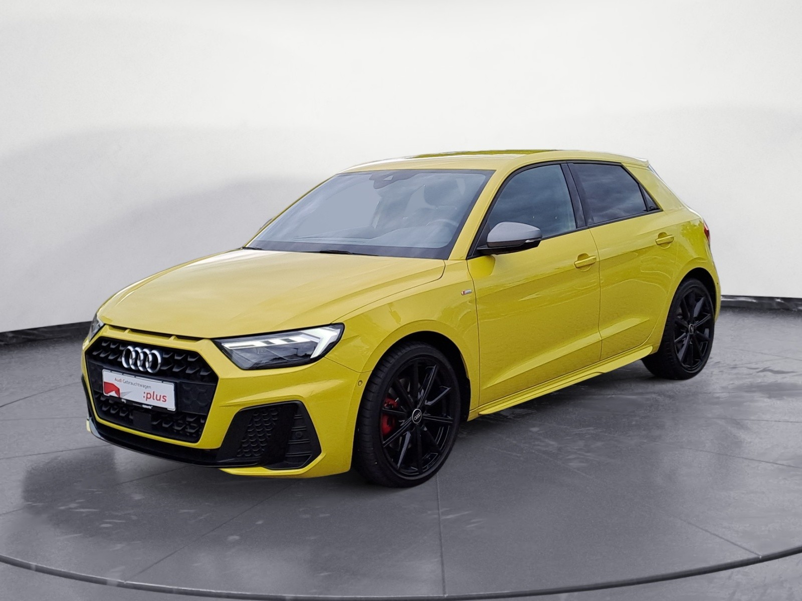 Audi - A1 40 TFSI Sportback S tronic S line