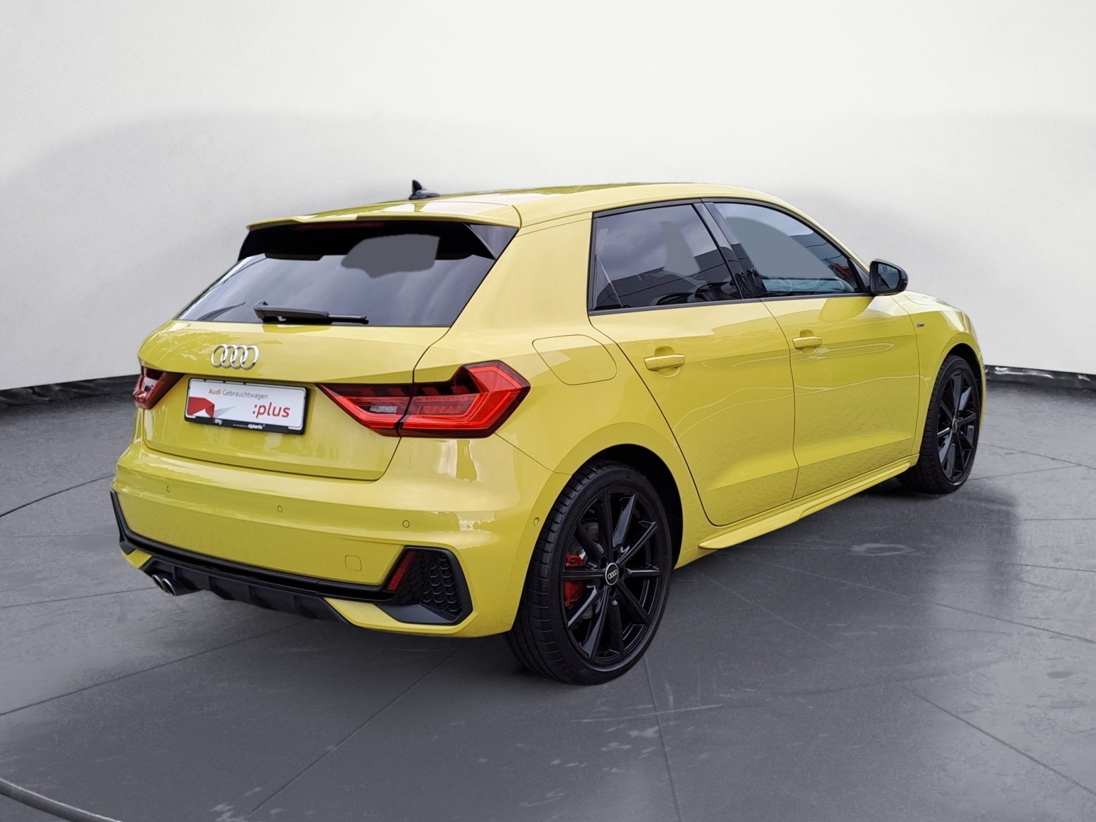 Audi - A1 40 TFSI Sportback S tronic S line