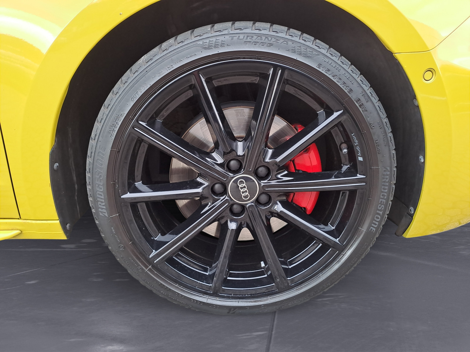 Audi - A1 40 TFSI Sportback S tronic S line
