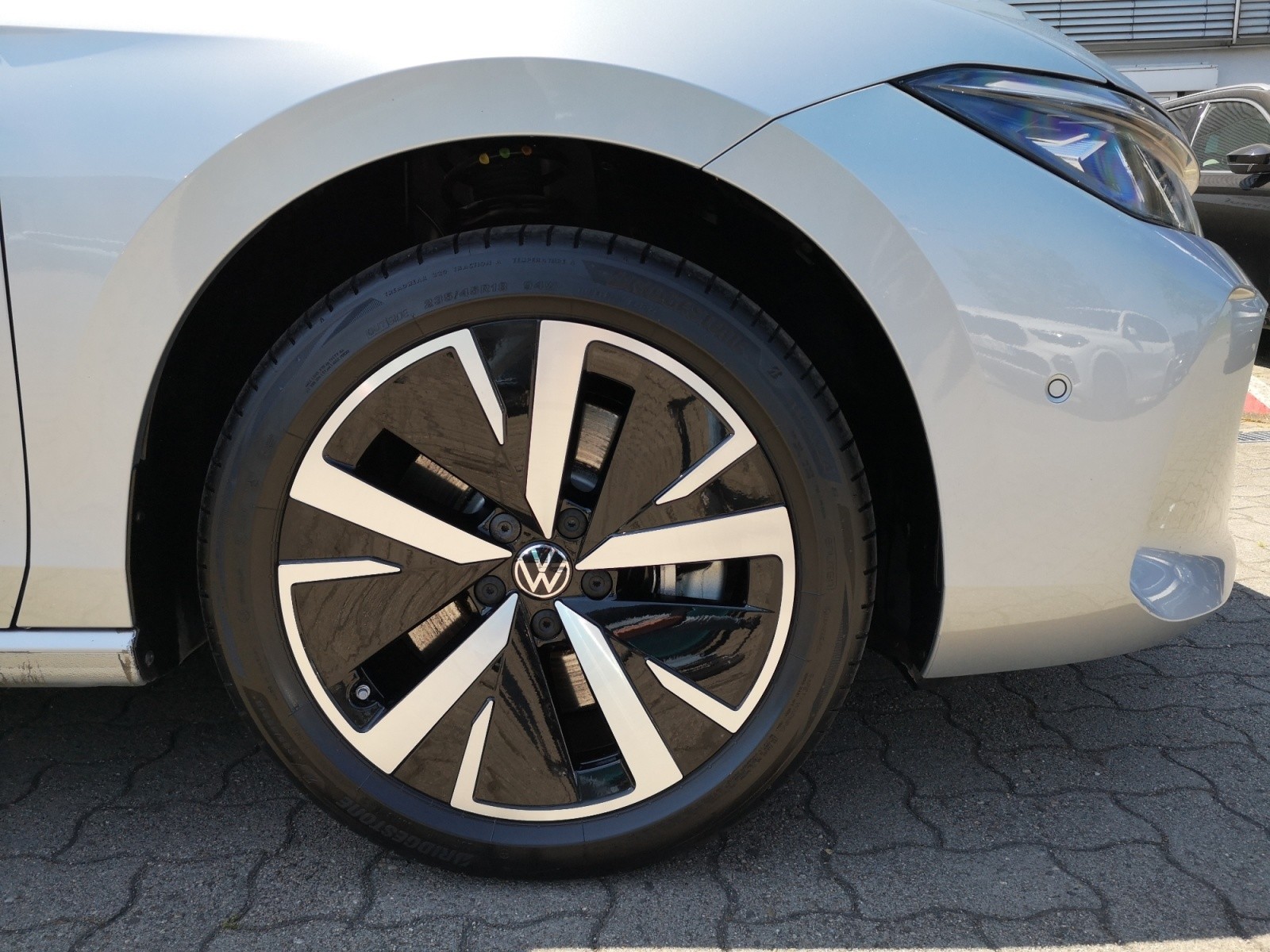 Volkswagen - Passat Variant 1.5 e-Hybrid DSG Business
