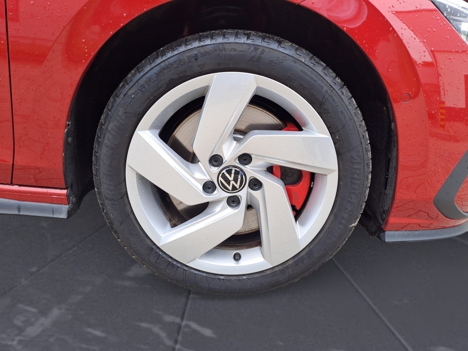 Volkswagen - Golf GTI 2.0 TSI DSG