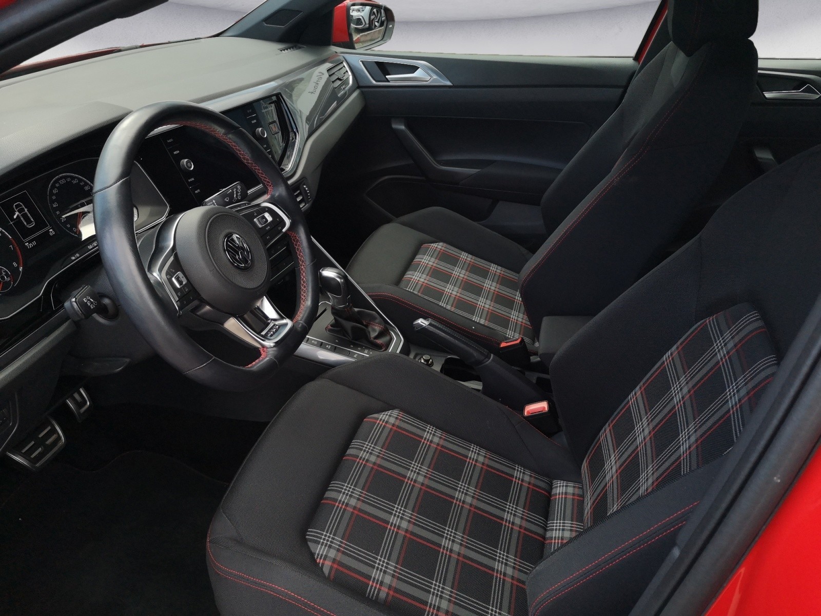 Volkswagen - Polo GTI 2.0 TSI DSG