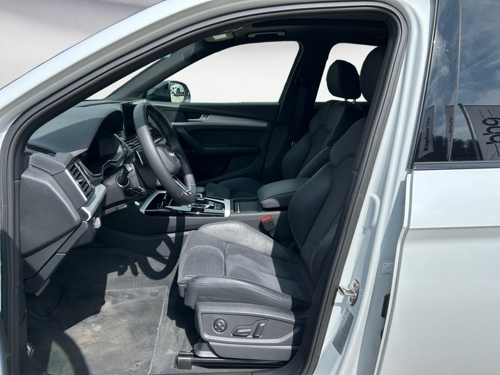 Audi - SQ5