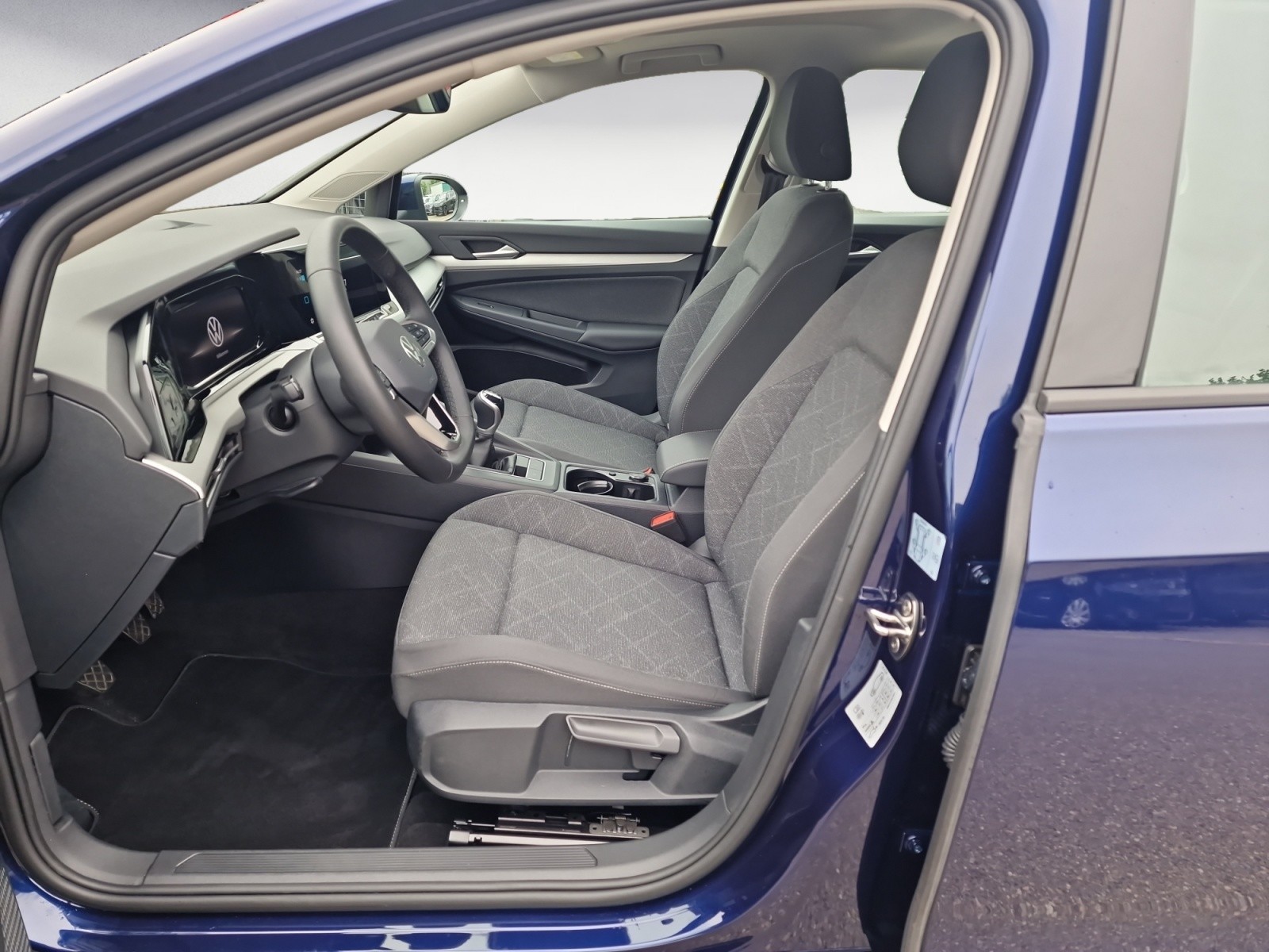 Volkswagen - Golf 1.5 TSI Life