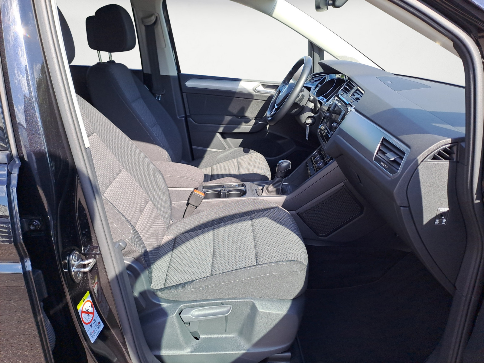 Volkswagen - Touran 2.0 TDI SCR DSG Comfortline