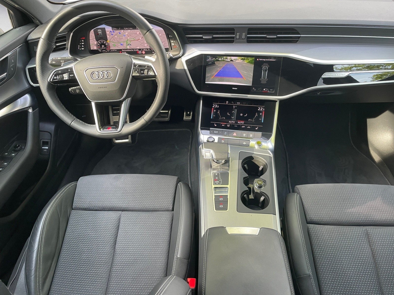 Audi - A6 Avant