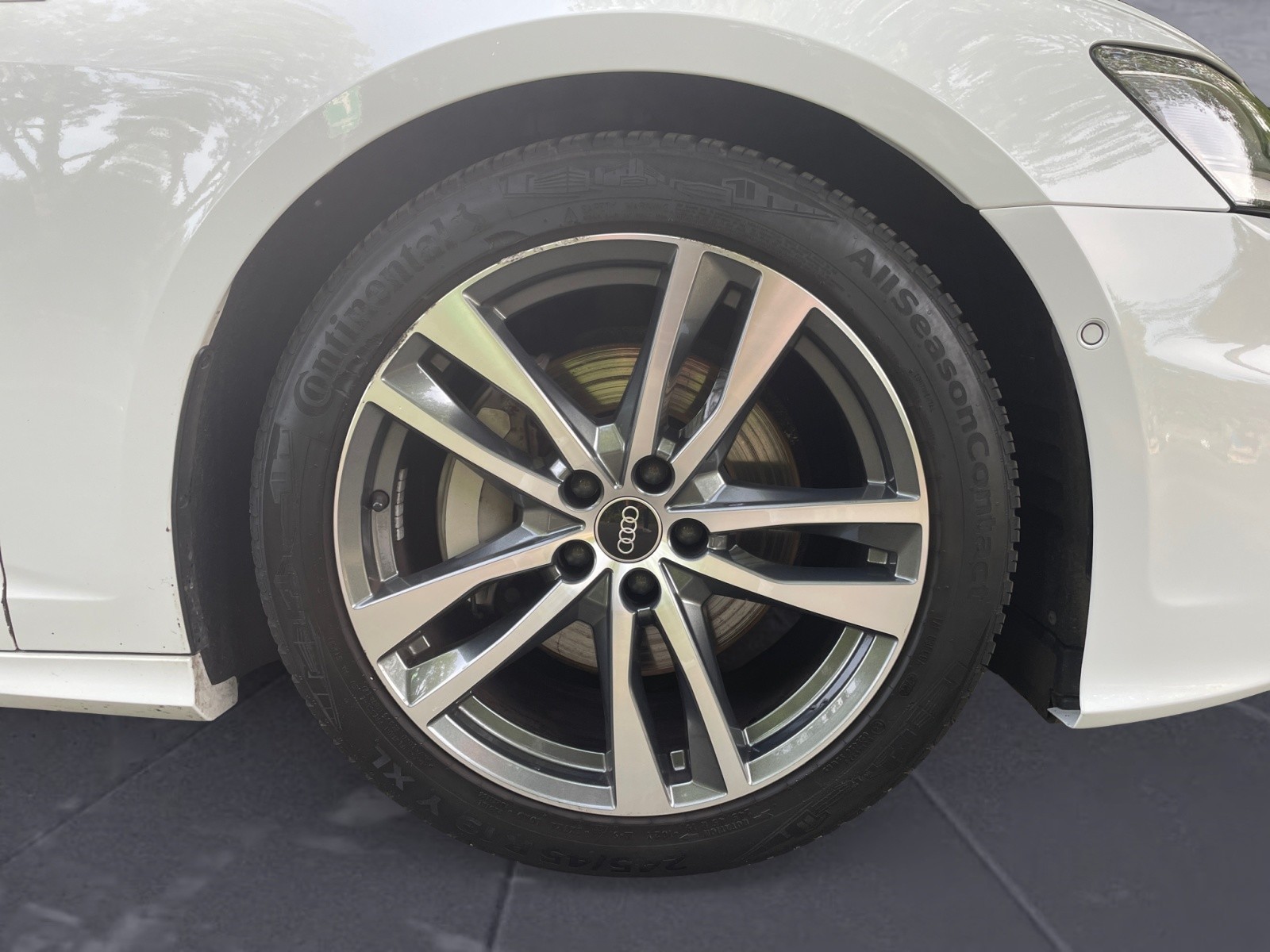 Audi - A6 Avant