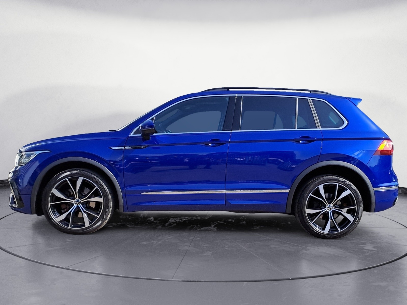Volkswagen - Tiguan 2.0 TDI SCR 4MOTION DSG R-Line
