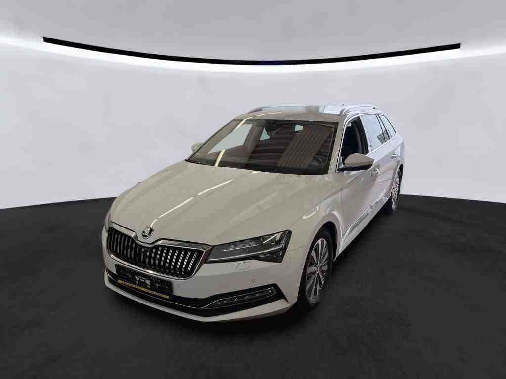 Skoda - Superb Combi 2.0 TSI DSG Style