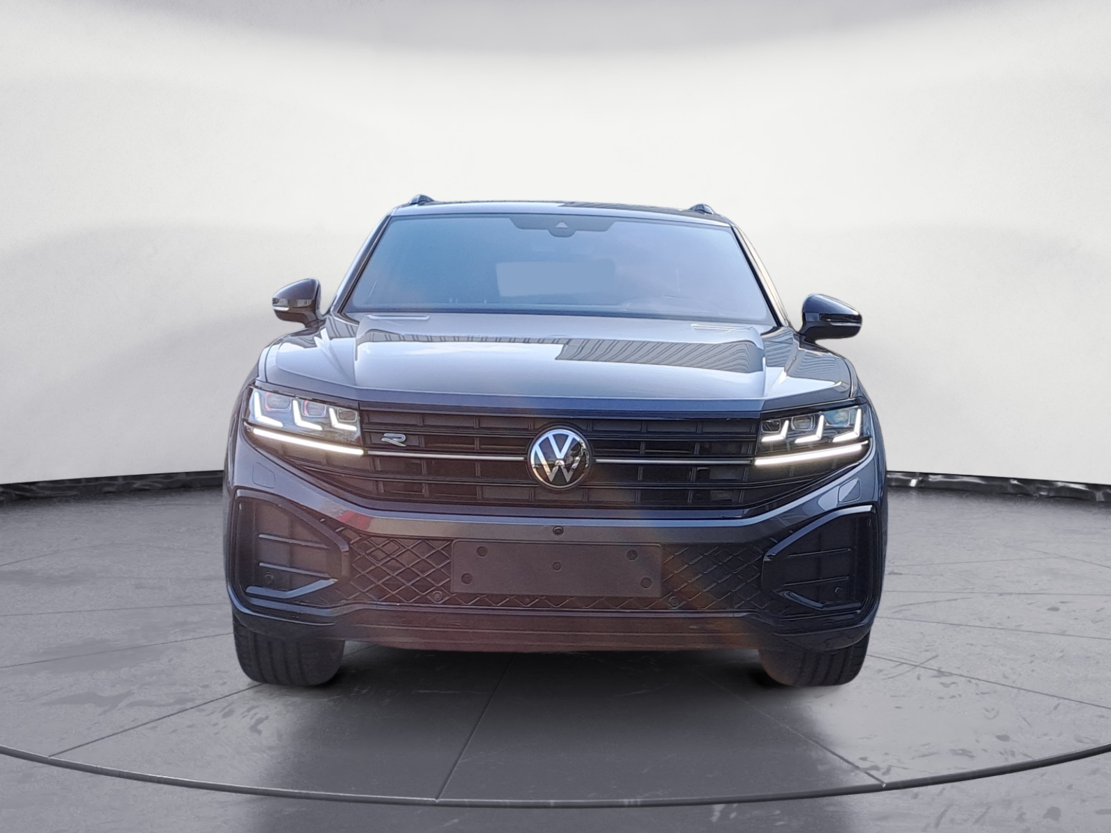 Volkswagen - Touareg R-Line 3,0 l V6 TDI SCR 4MOTION 8-Gang-Automatik (Tiptro nic)