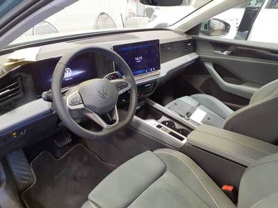 Volkswagen - Passat Variant 2.0 TDI SCR DSG Business
