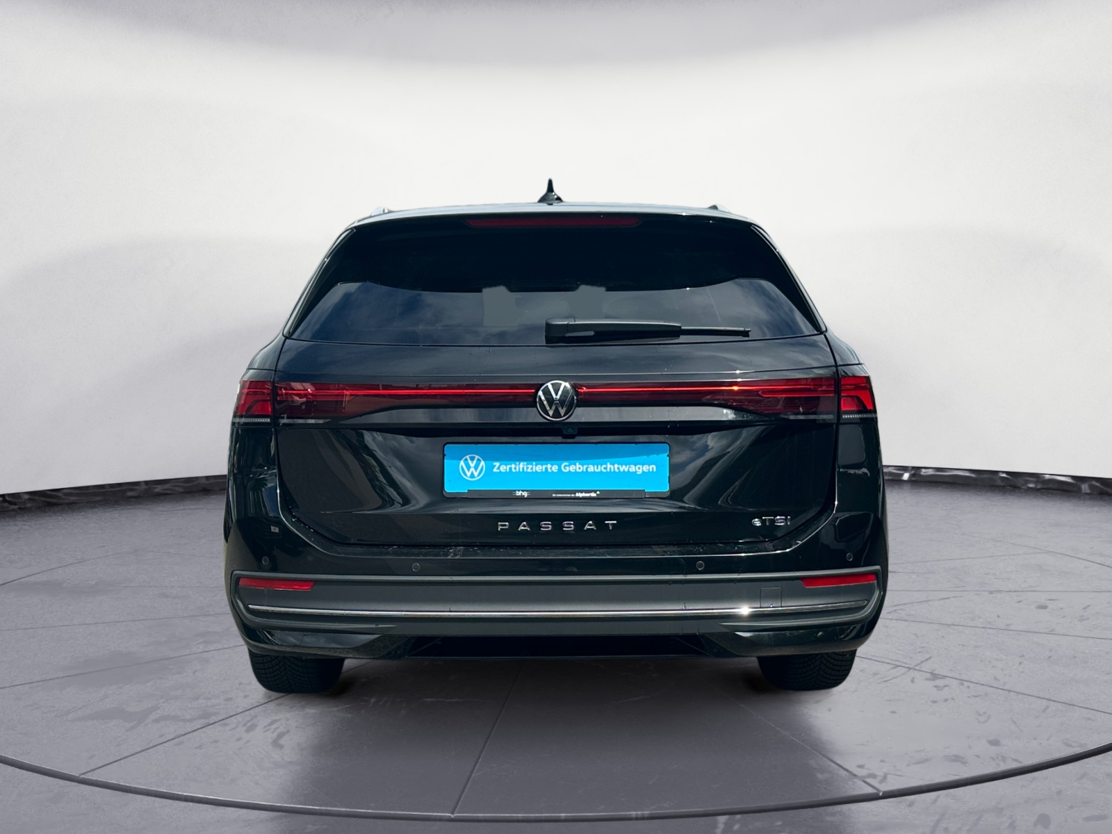 Volkswagen - Passat Variant 1.5 e-TSI OPF DSG Business