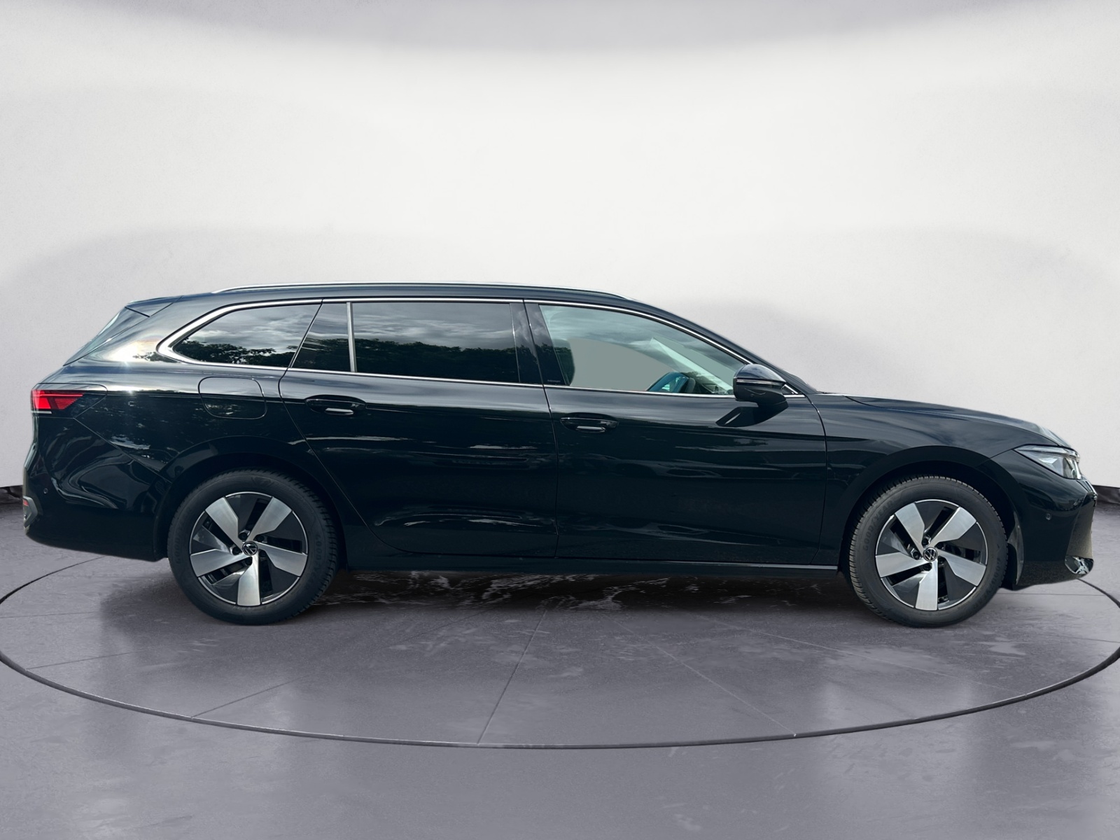 Volkswagen - Passat Variant 1.5 e-TSI OPF DSG Business