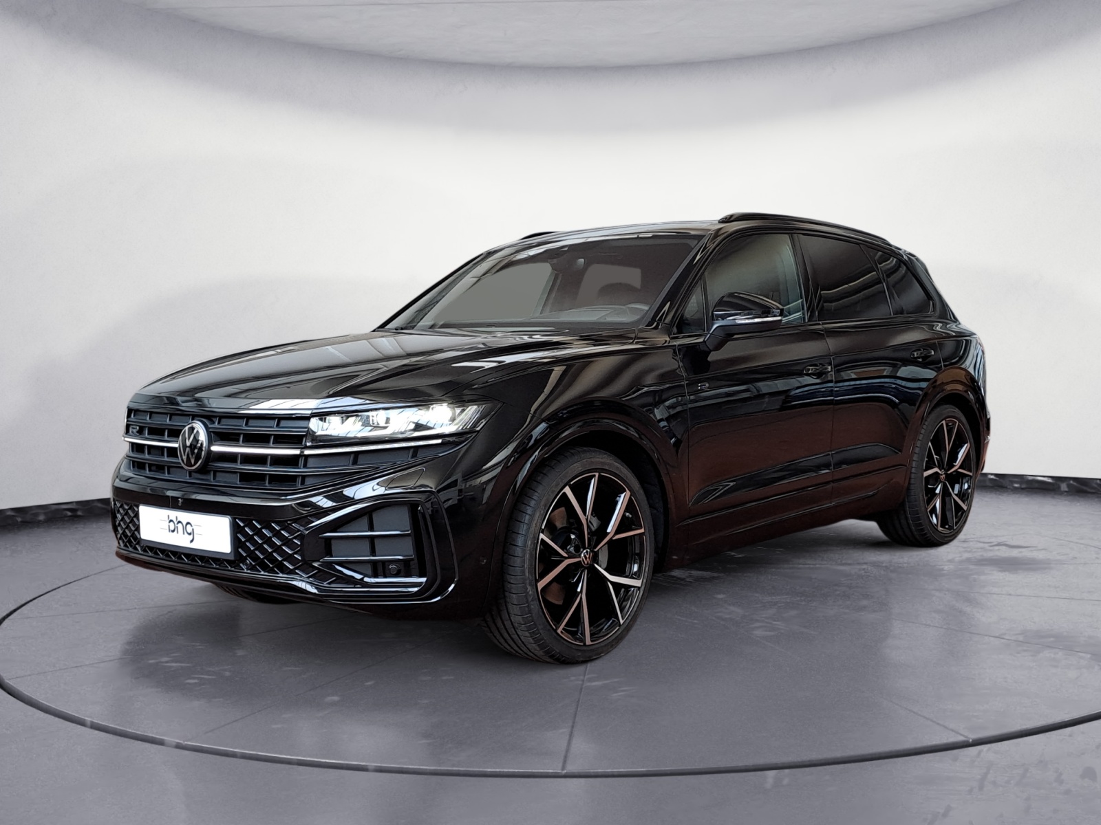 Volkswagen - Touareg R-Line 3,0 l V6 TDI SCR 4MOTION   8-Gang-Automatik (Tiptro nic)